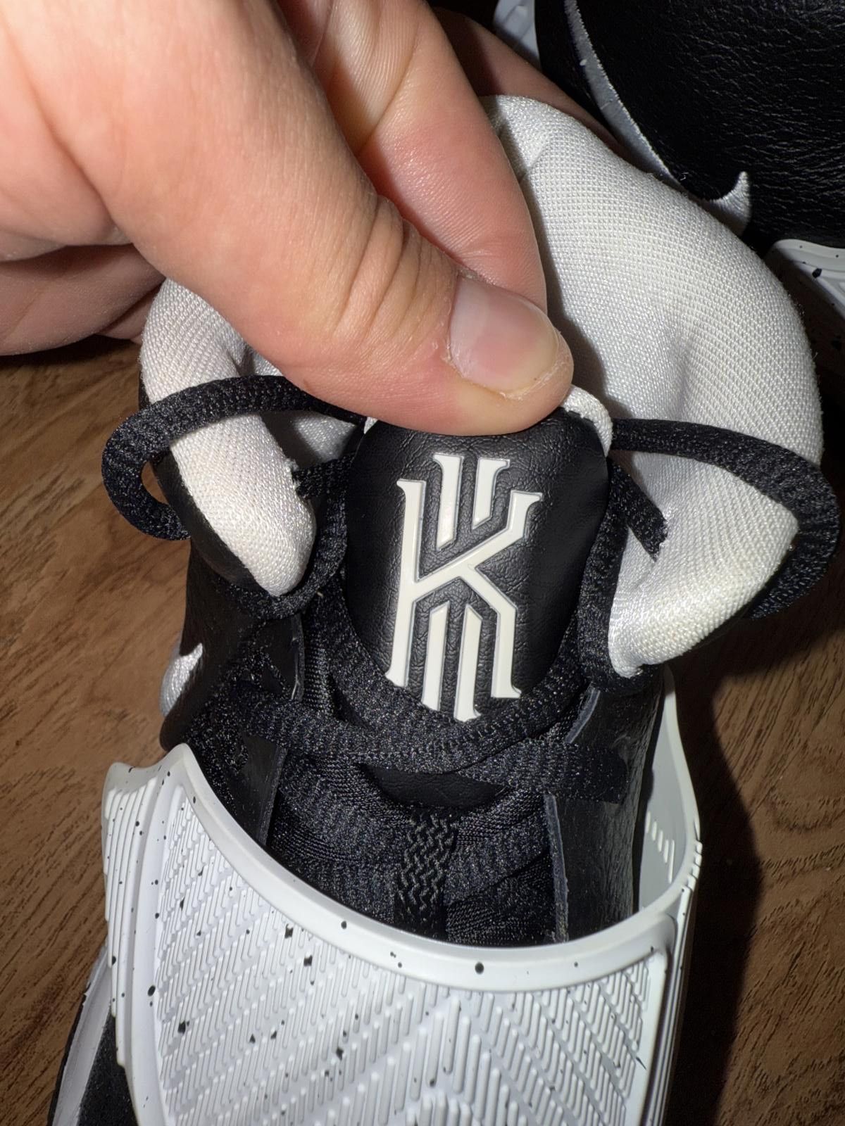 Nike Nike Kyrie 6 Team Black Wolf Grey Size US 8.5 / EU 41-42 - 6 Thumbnail