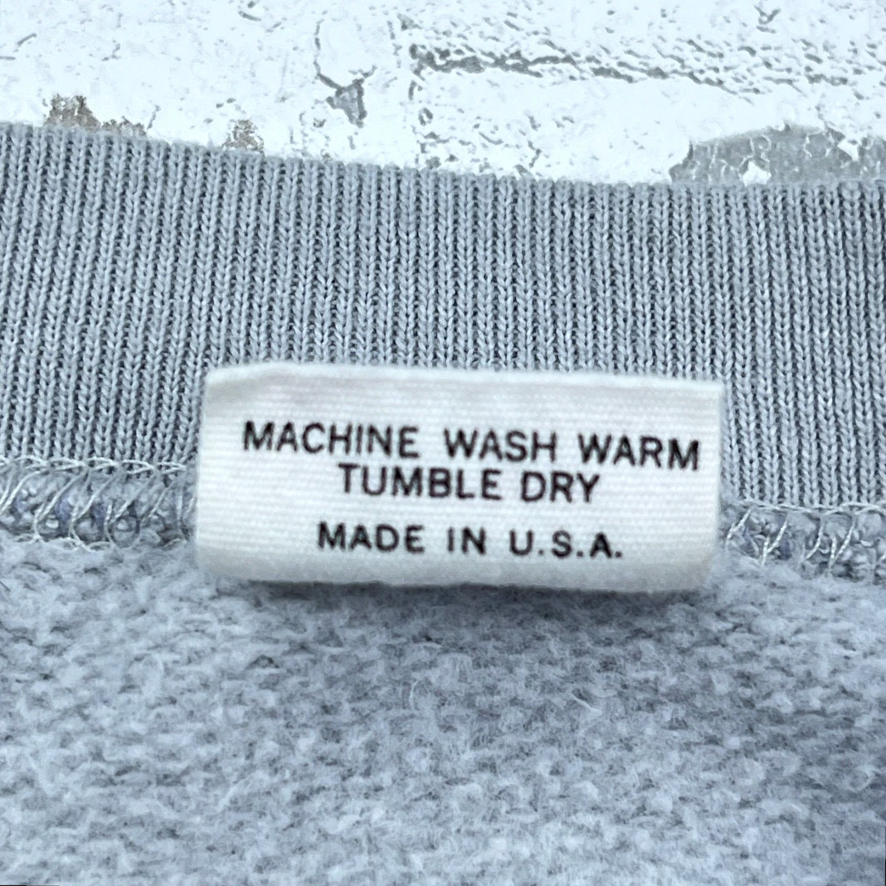 Vintage VINTAGE Belton Sweatshirt Men Large Gray Crewneck 90s USA Graphic Print Embroidered Logo Size US L / EU 52-54 / 3 - 6 Thumbnail