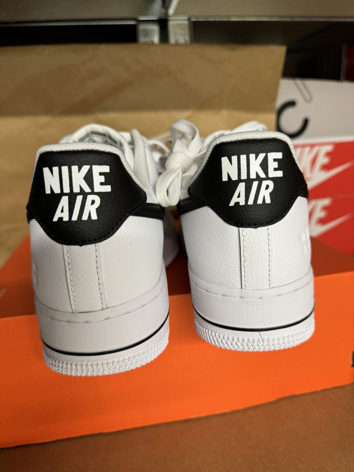Nike Nike Air Force 1 Low 07 LV8 40th Anniversary Size US 9.5 / EU 42-43 - 3 Thumbnail