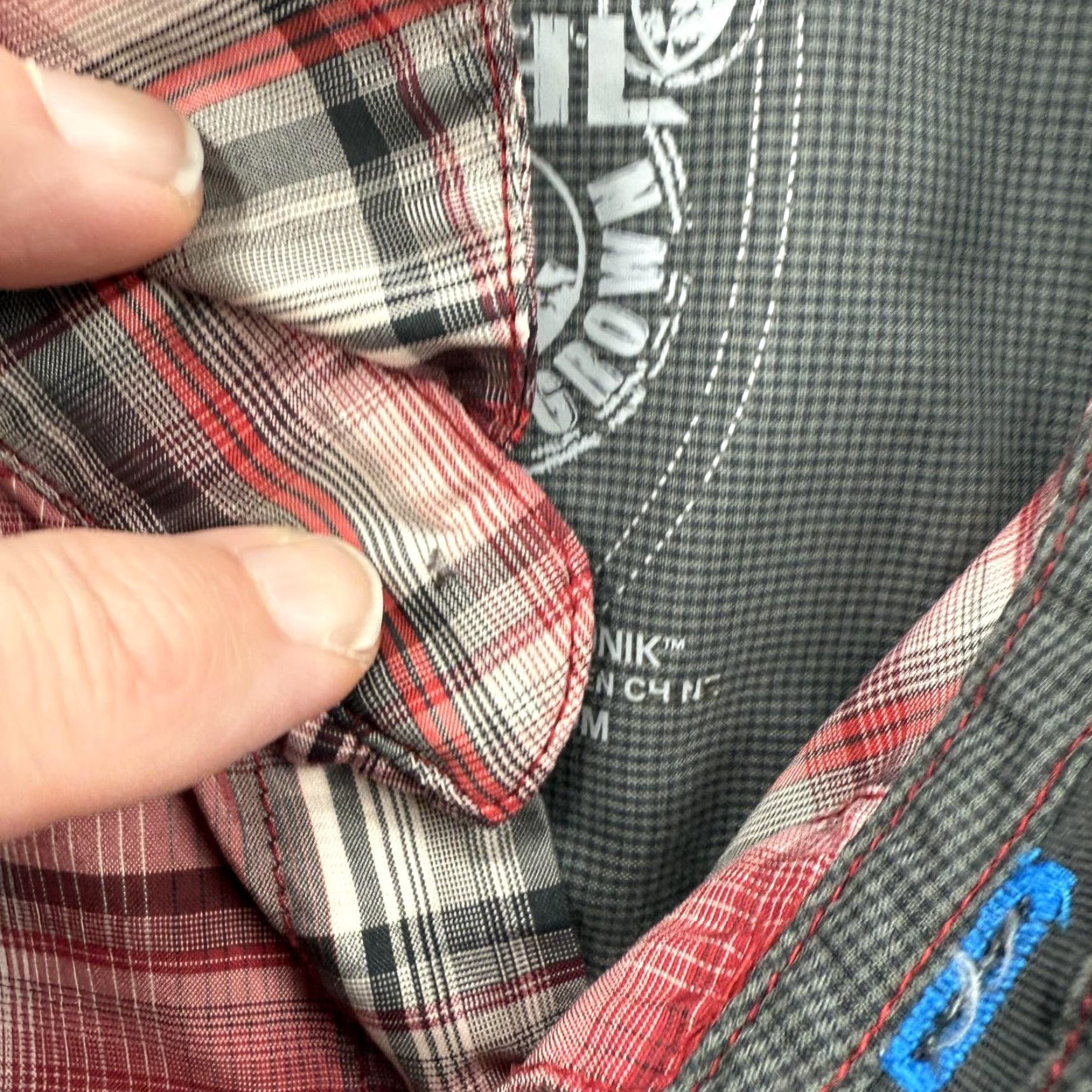 Vintage KÜHL Eluxur Shirt Mens L Red Plaid Short Sleeve Button Front Outdoor Hiking Size US L / EU 52-54 / 3 - 3 Thumbnail