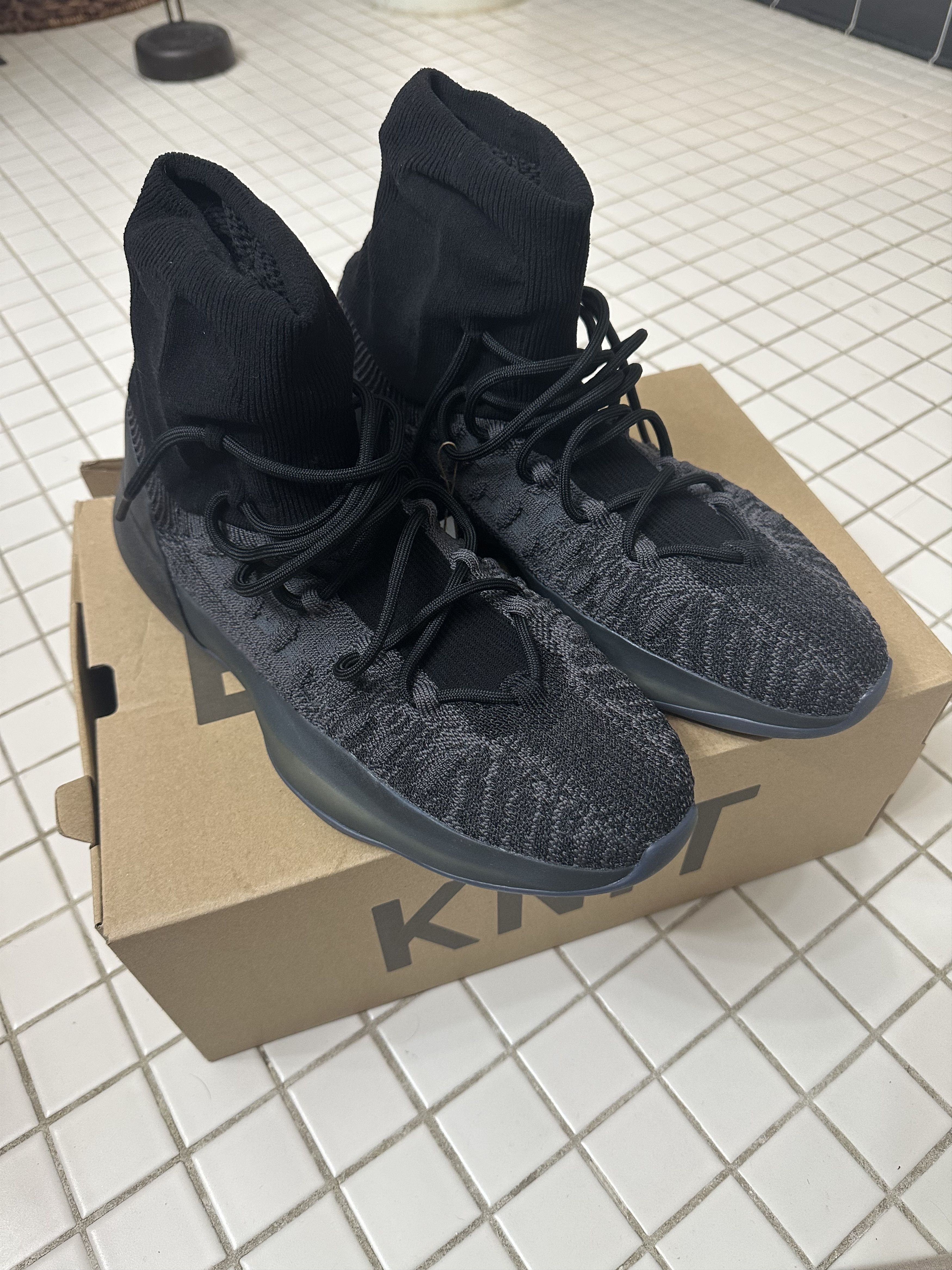Adidas Adidas YZY Basketball Knit Sneakers Size US 10.5 / EU 43-44 - 4 Thumbnail