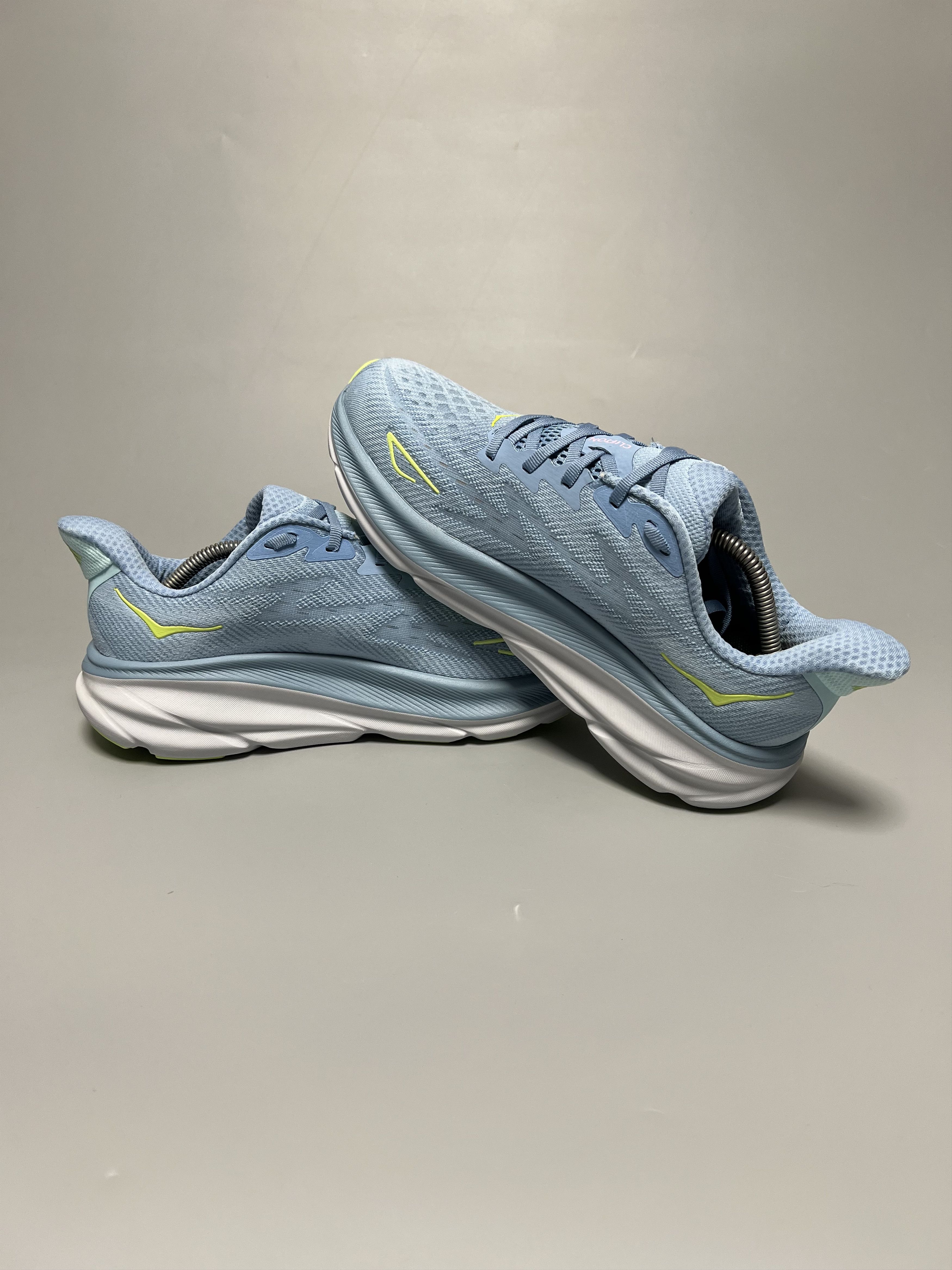 Hoka 10D Hoka One One Clifton 9 Wide Running Shoes Walking Gym Size US 10 / IT 40 - 5 Thumbnail