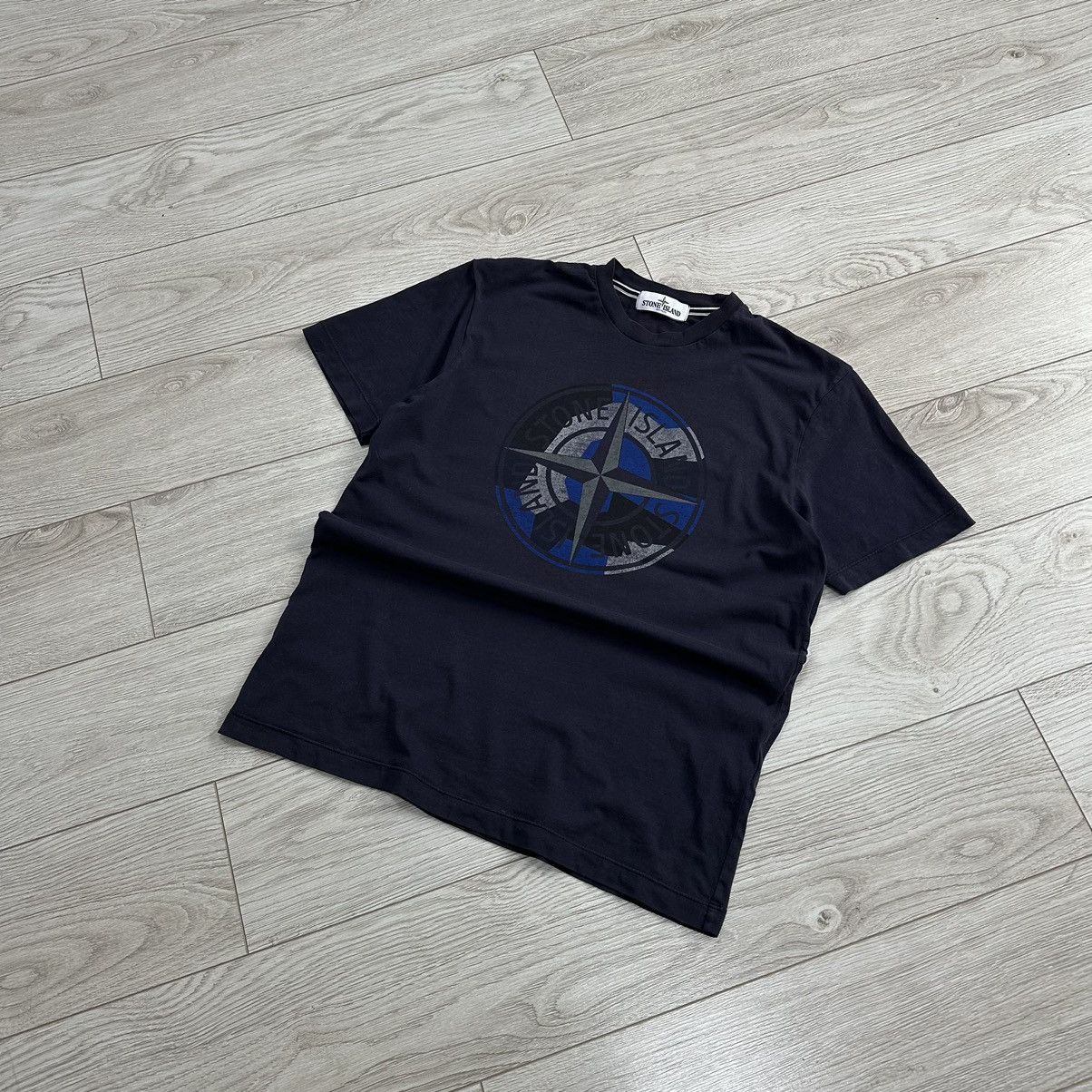 Stone Island Stone Island Bog Logo Navy T Shirt Size US L / EU 52-54 / 3 - 2 Thumbnail