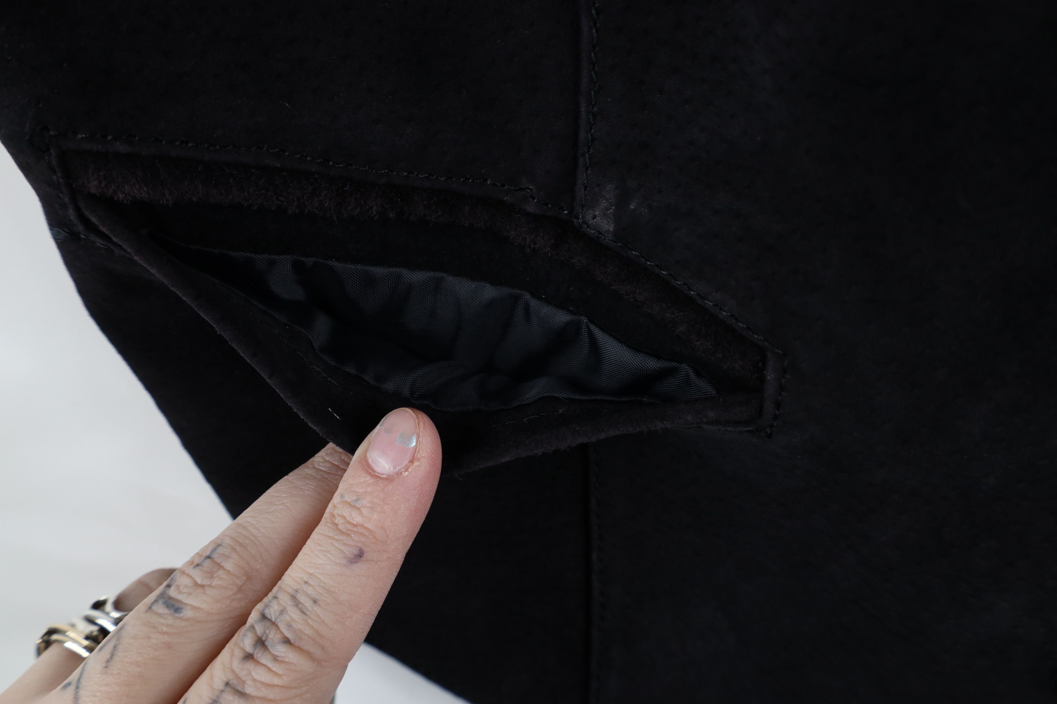Vintage Vintage 70s Streetwear Suede Leather Tie Back Vest Jacket Size M / US 6-8 / IT 42-44 - 8 Thumbnail