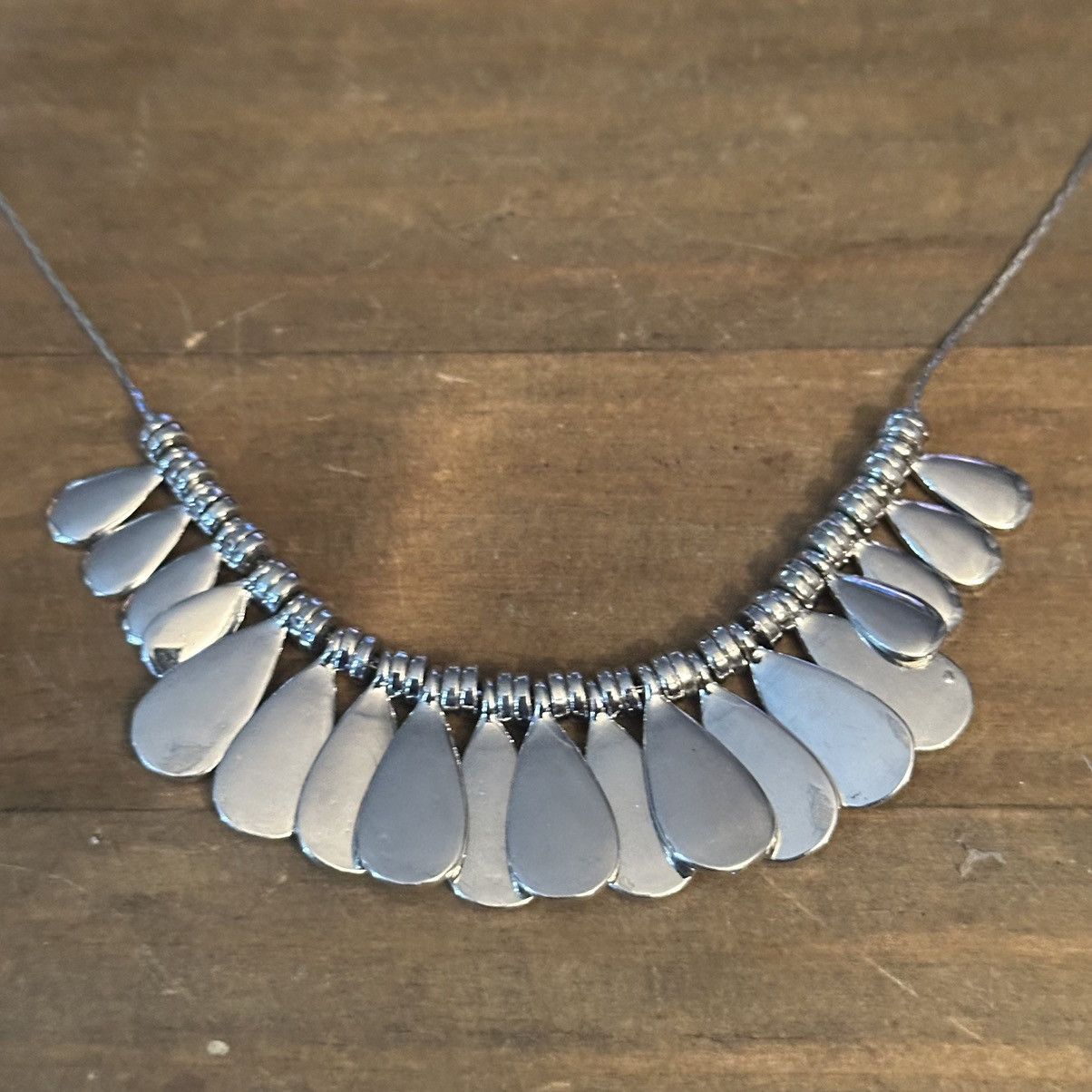 Other Silver tone adjustable flare dangle necklace Size ONE SIZE - 3 Thumbnail