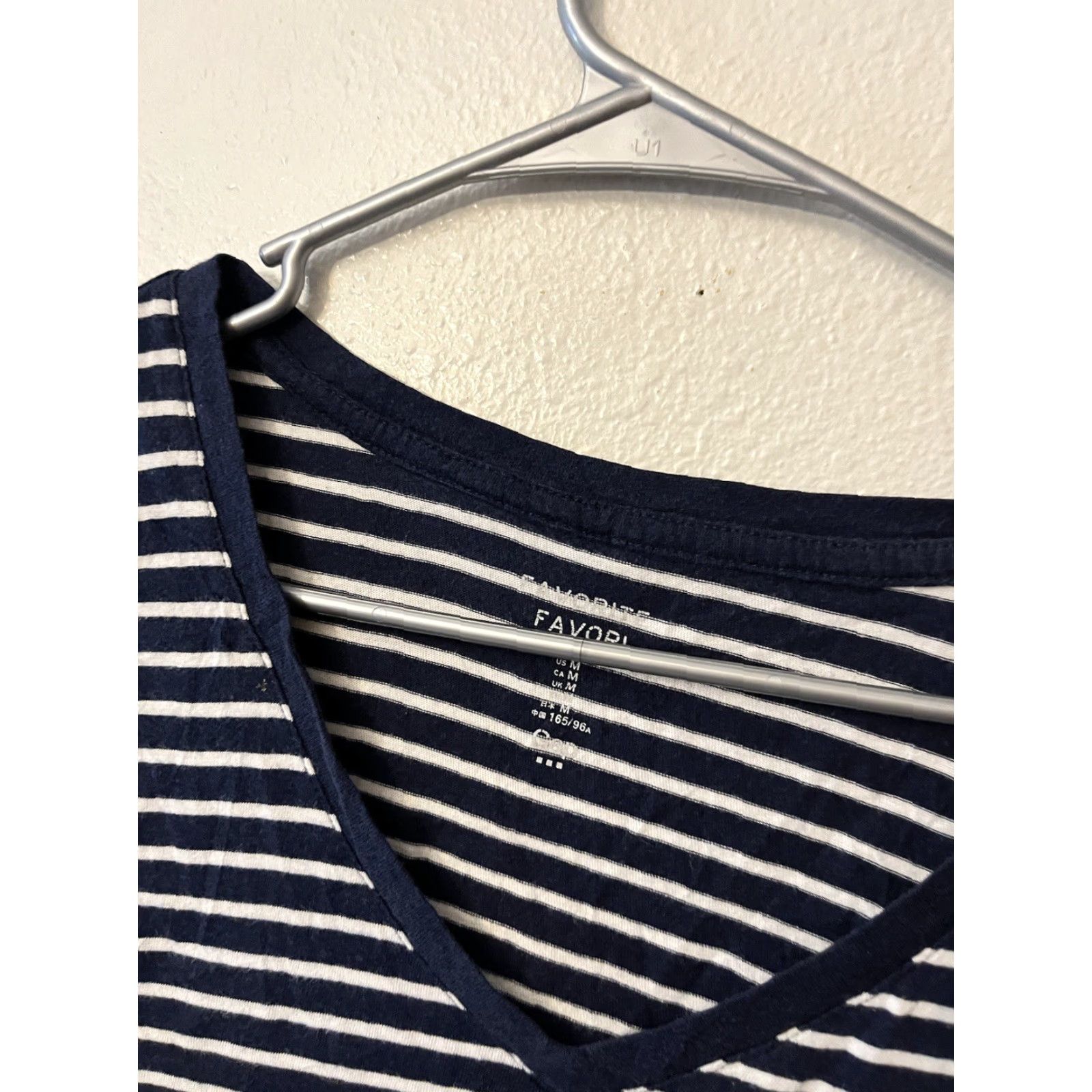Vintage Gap Factory T-shirt, Favorite Favori Stripe, Blue stripes, Medium, V-neck Size M / US 6-8 / IT 42-44 - 3 Thumbnail