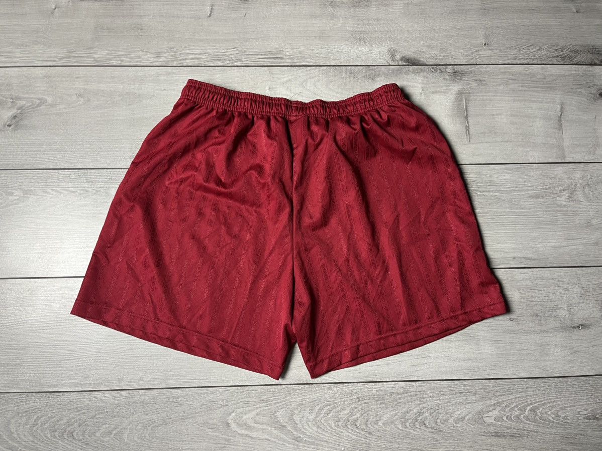 Umbro Vintage Umbro shorts soccer football size 3XLarge Size US 40 / EU 56 - 4 Thumbnail
