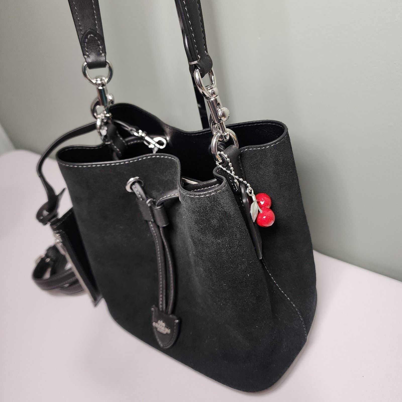 Coach NWT Coach CCZ89 Rowan Bucket Bag Cherry Charm Suede Black Size ONE SIZE - 4 Thumbnail