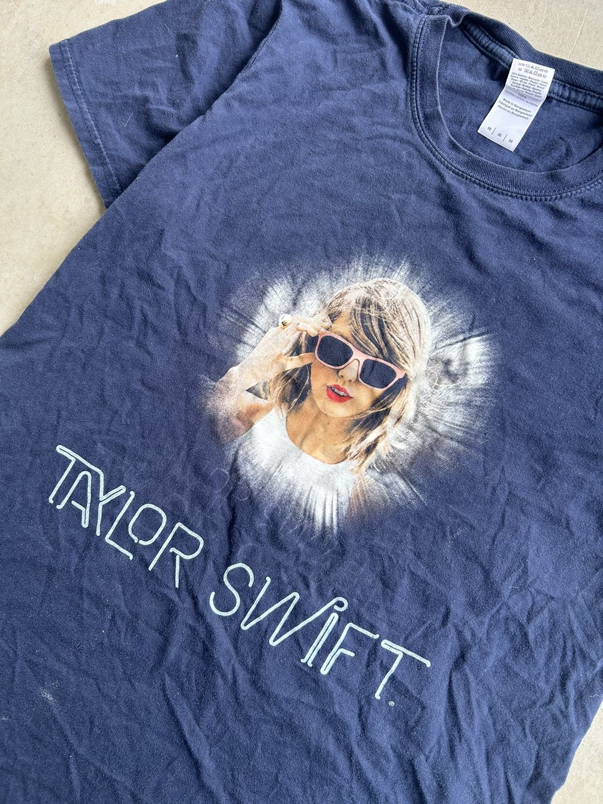 Band Tees Y2K Taylor Swift 1989 T Shirt Size US M / EU 48-50 / 2 - 3 Thumbnail