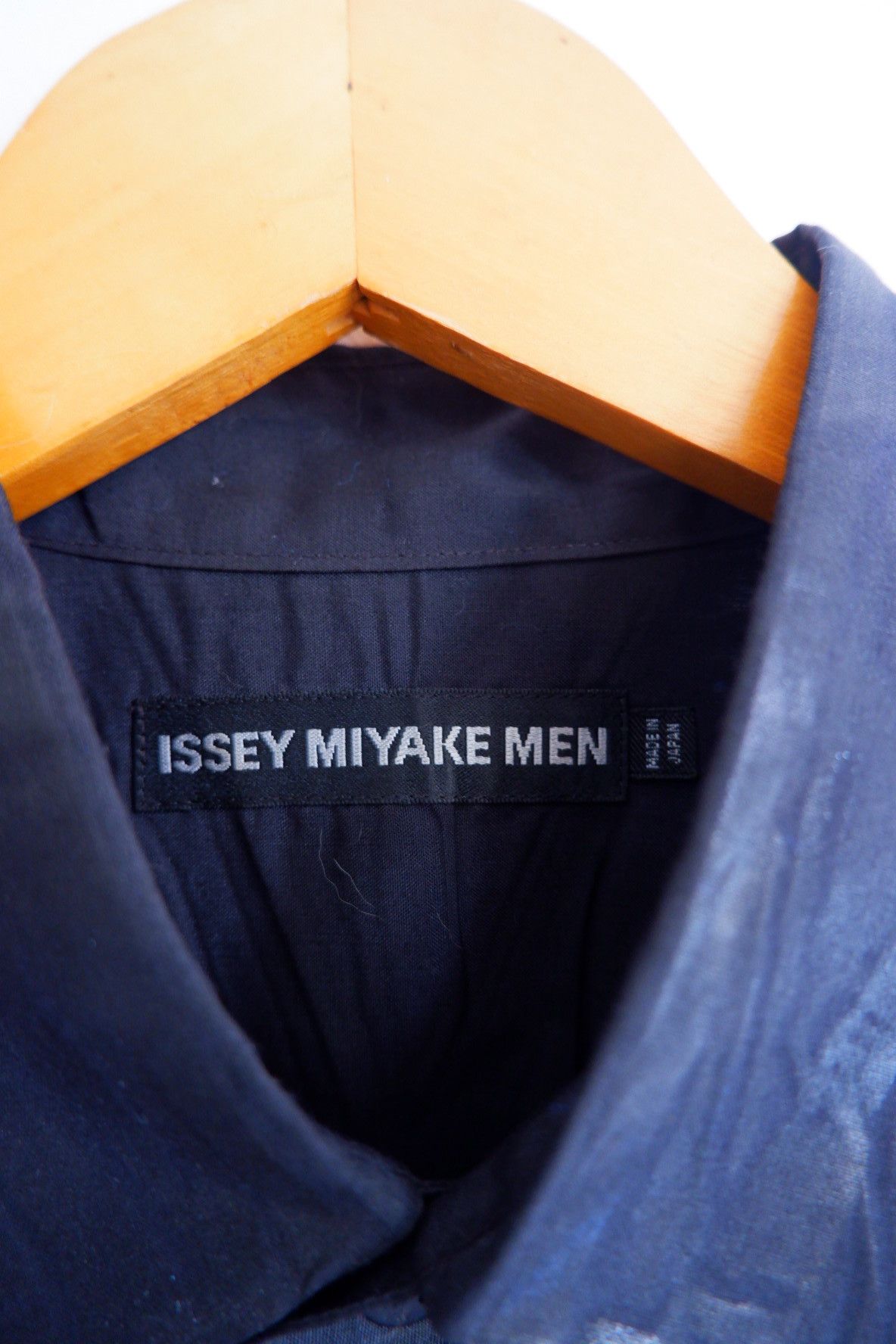 Issey Miyake Issey Miyake Men Edge Pleated Luster Shirts Size US XL / EU 56 / 4 - 6 Thumbnail