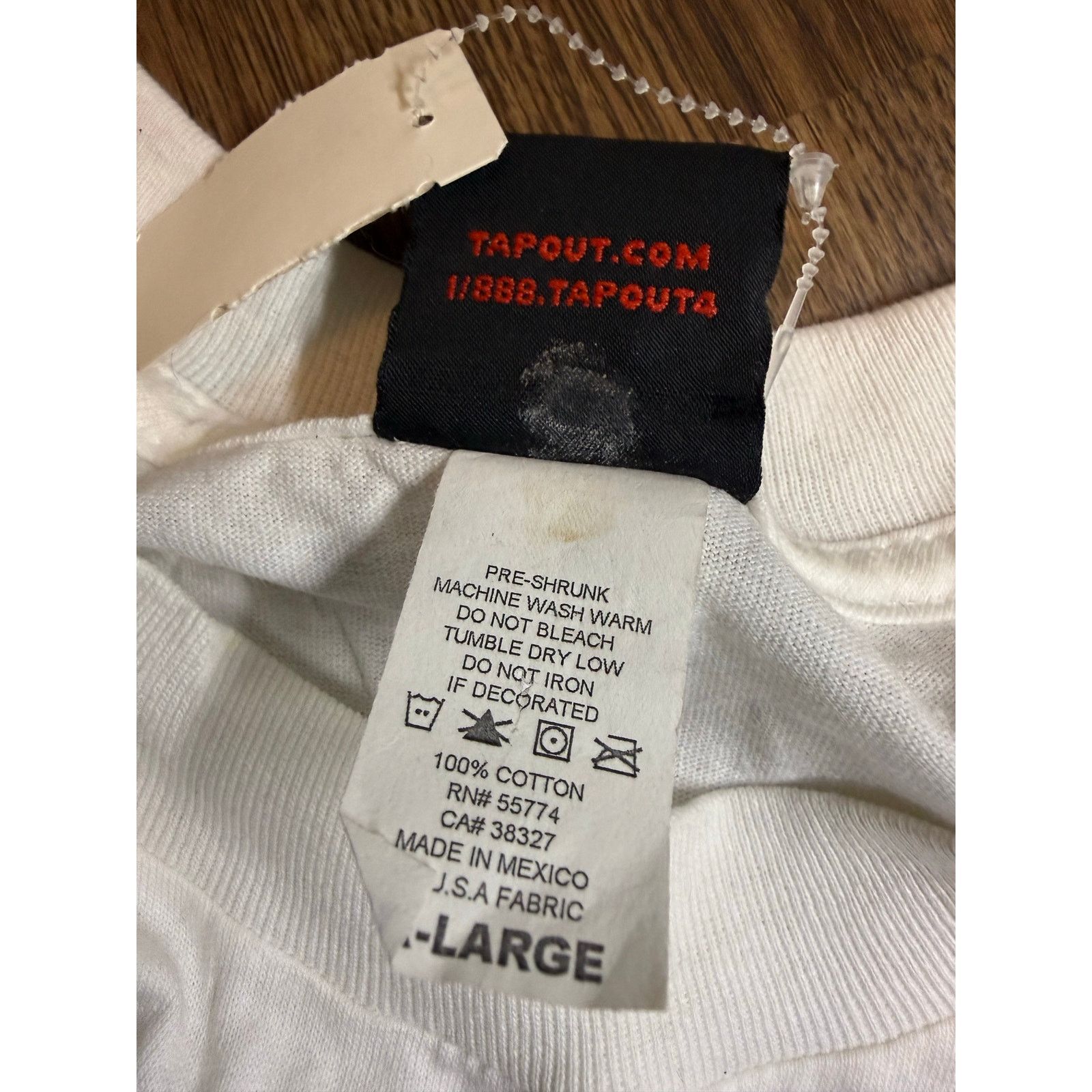 Tapout NWT Tapout Vintage Tshirt XL White Signed by Forest Griffin Size US XL / EU 56 / 4 - 7 Thumbnail