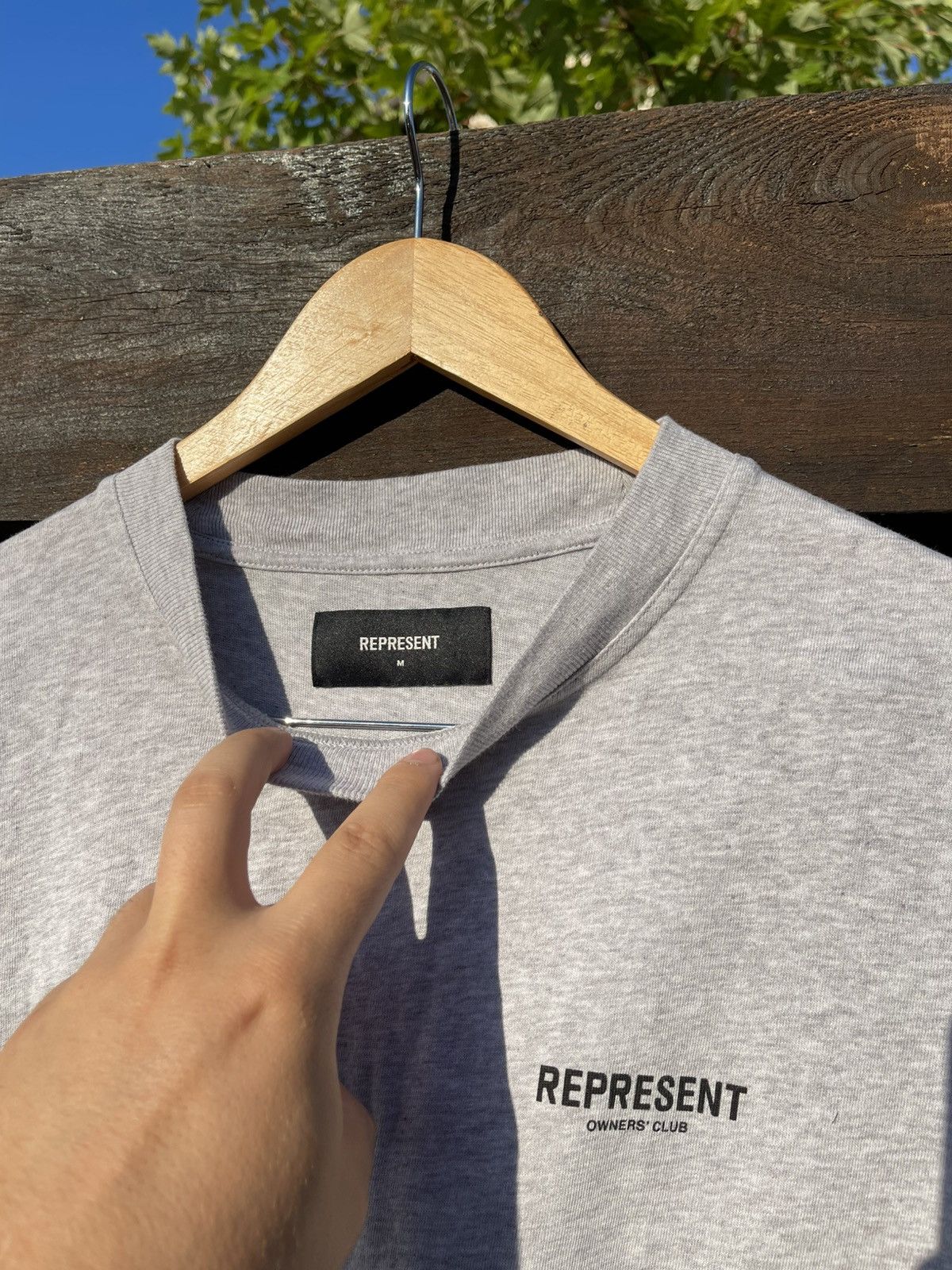 Represent Clo. Represent Owners Club Grey big logo t-shirt Size US M / EU 48-50 / 2 - 11 Thumbnail