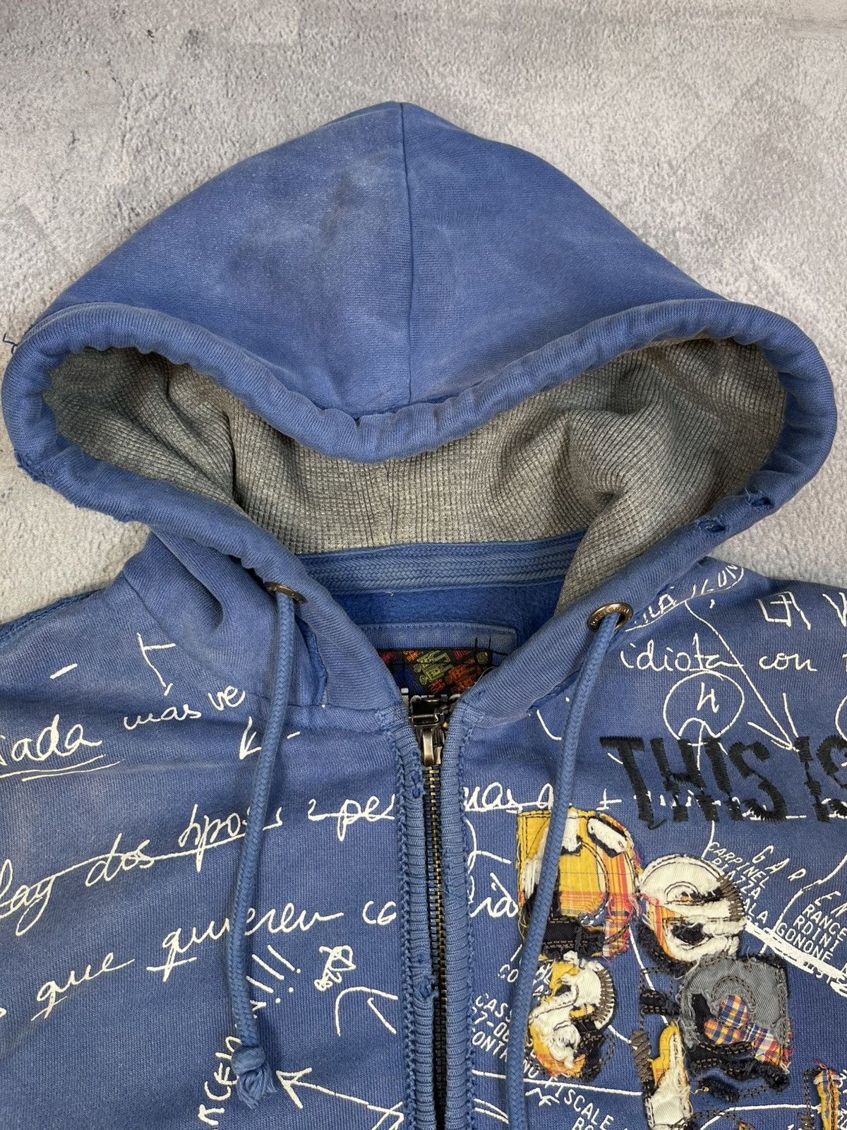 Desigual × Japanese Brand Vintage Y2K Desigual faded big logo zip hoodie trashed style Size US XL / EU 56 / 4 - 5 Thumbnail