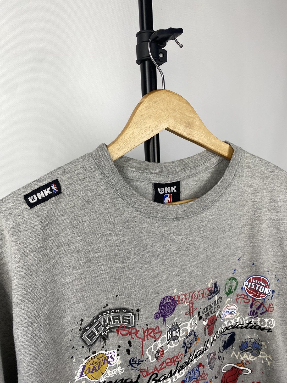 NBA × Vintage Vintage 00s NBA UNK National Basketball Association T-Shirt Size US L / EU 52-54 / 3 - 4 Thumbnail