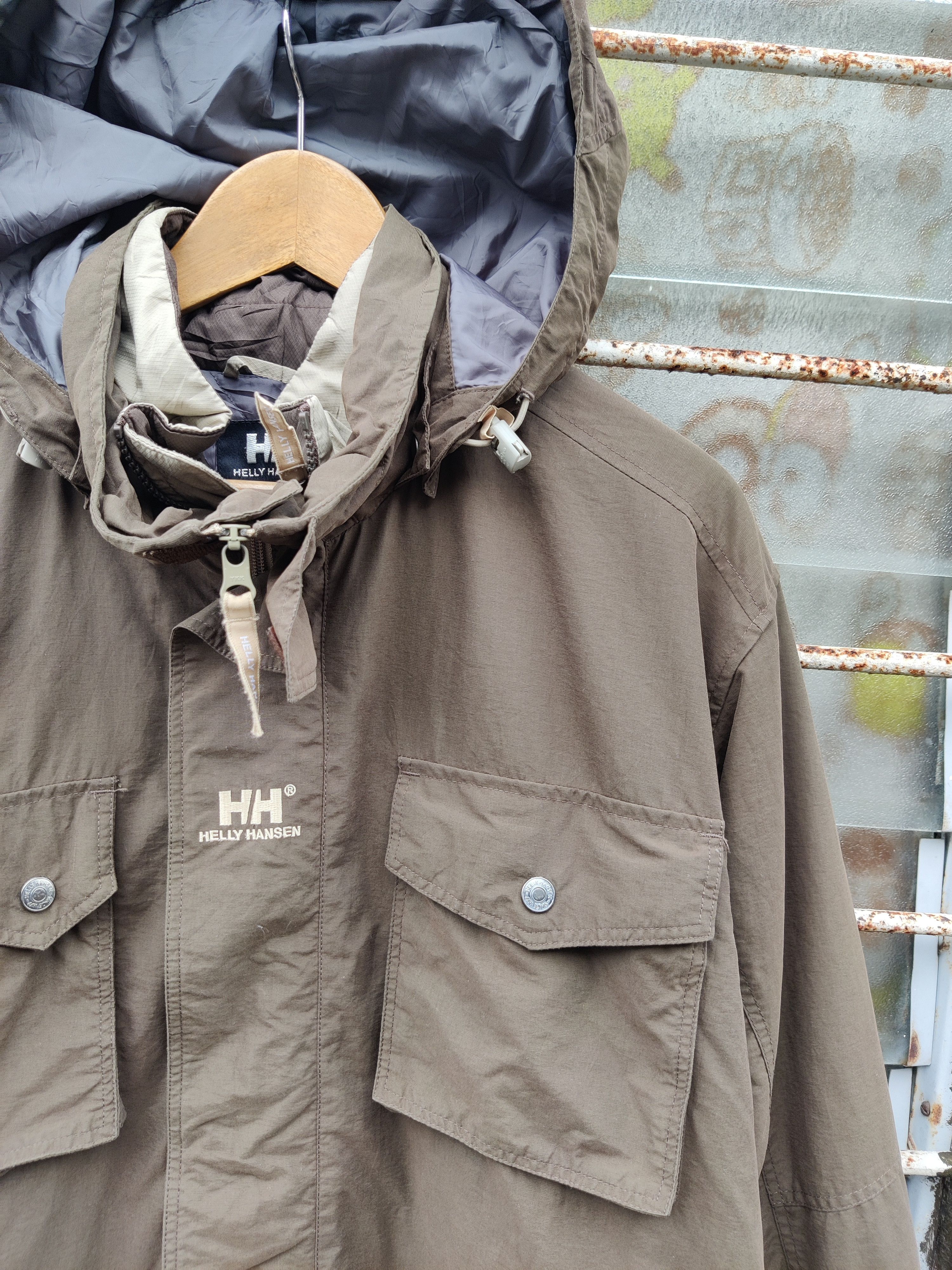 Helly Hansen Vintage Helly Hansen Sailing Multi Pocket Winter Jacket Size US L / EU 52-54 / 3 - 3 Thumbnail
