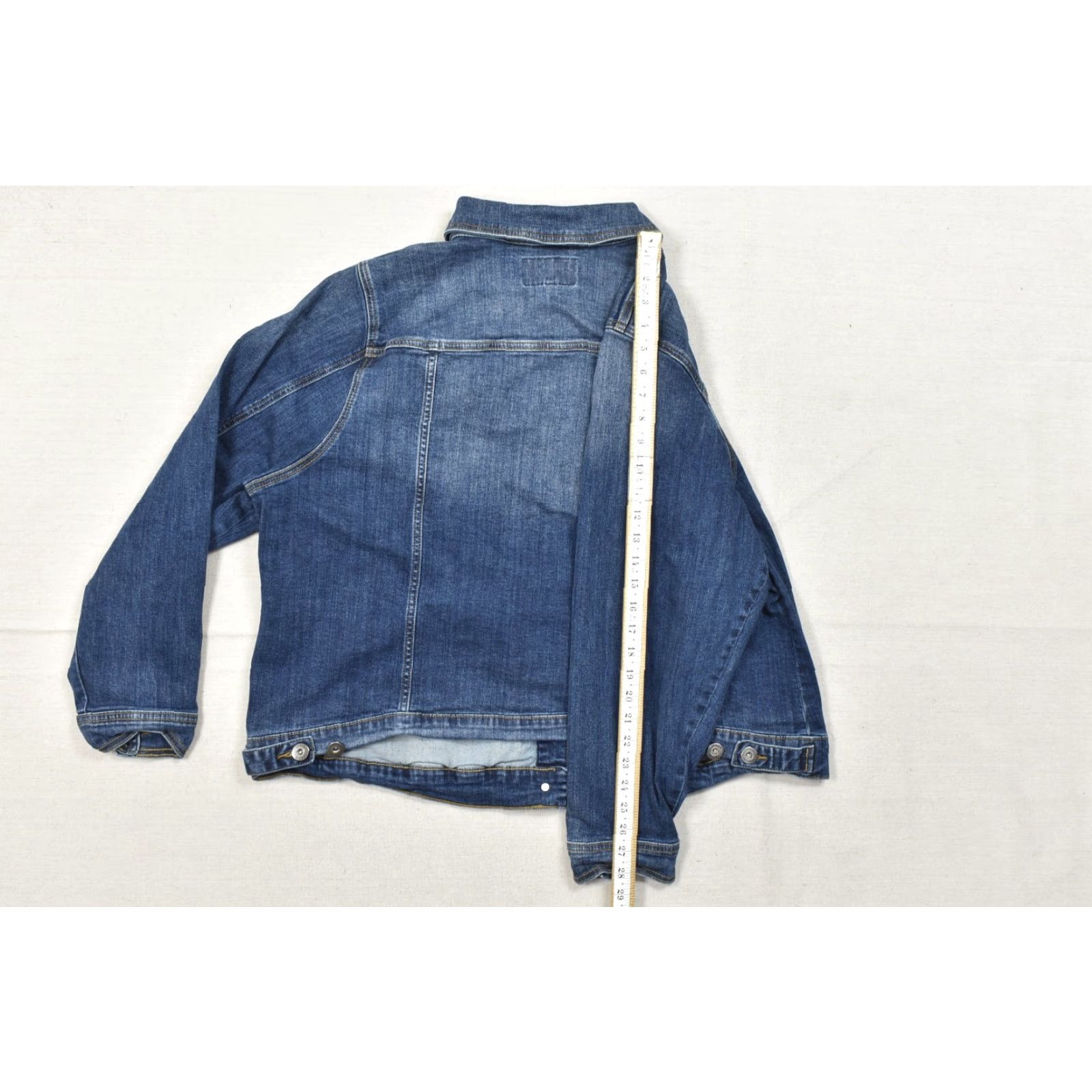 Torrid Torrid Jacket Denim Trucker Blue Stretch Button Front Long Sleeve Regular Fit Womens Size 4 Plus Spring Fall - Blue Denim Jacket Size S / US 4 / IT 40 - 5 Thumbnail