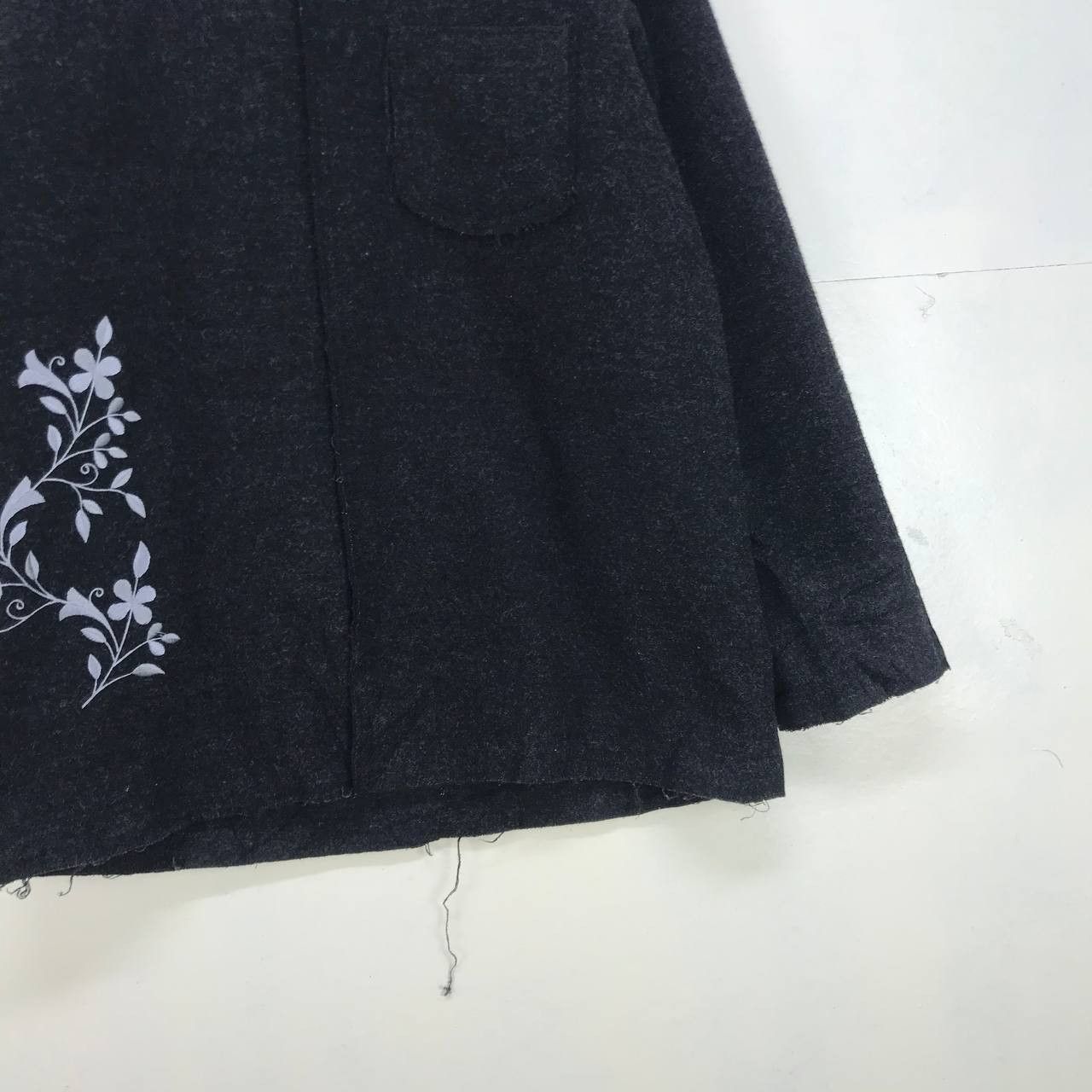 Japanese Brand × Yohji Yamamoto Ined Homme by Yohji Yamamoto Art Flower Distressed Wool Size US S / EU 44-46 / 1 - 7 Thumbnail