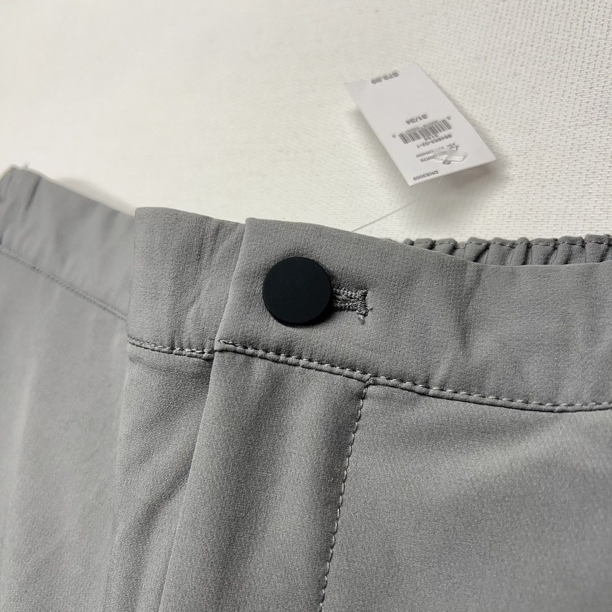 Banana Republic Banana Republic Pants Grey Slim Tapered Fit Active Stretch Size US 31 - 5 Thumbnail