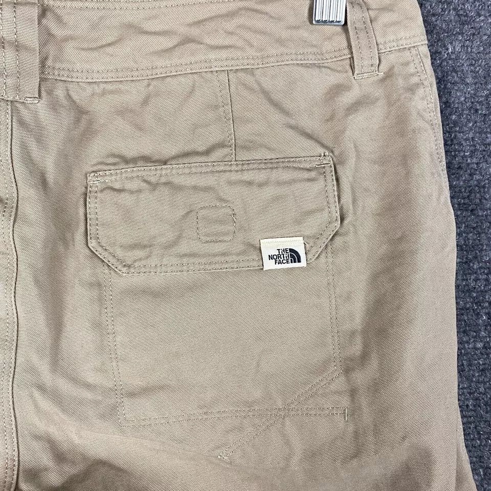 The North Face The North Face Chino Shorts Women's Small Beige 100% Cotton Size 30" / US 8 / IT 44 - 8 Thumbnail