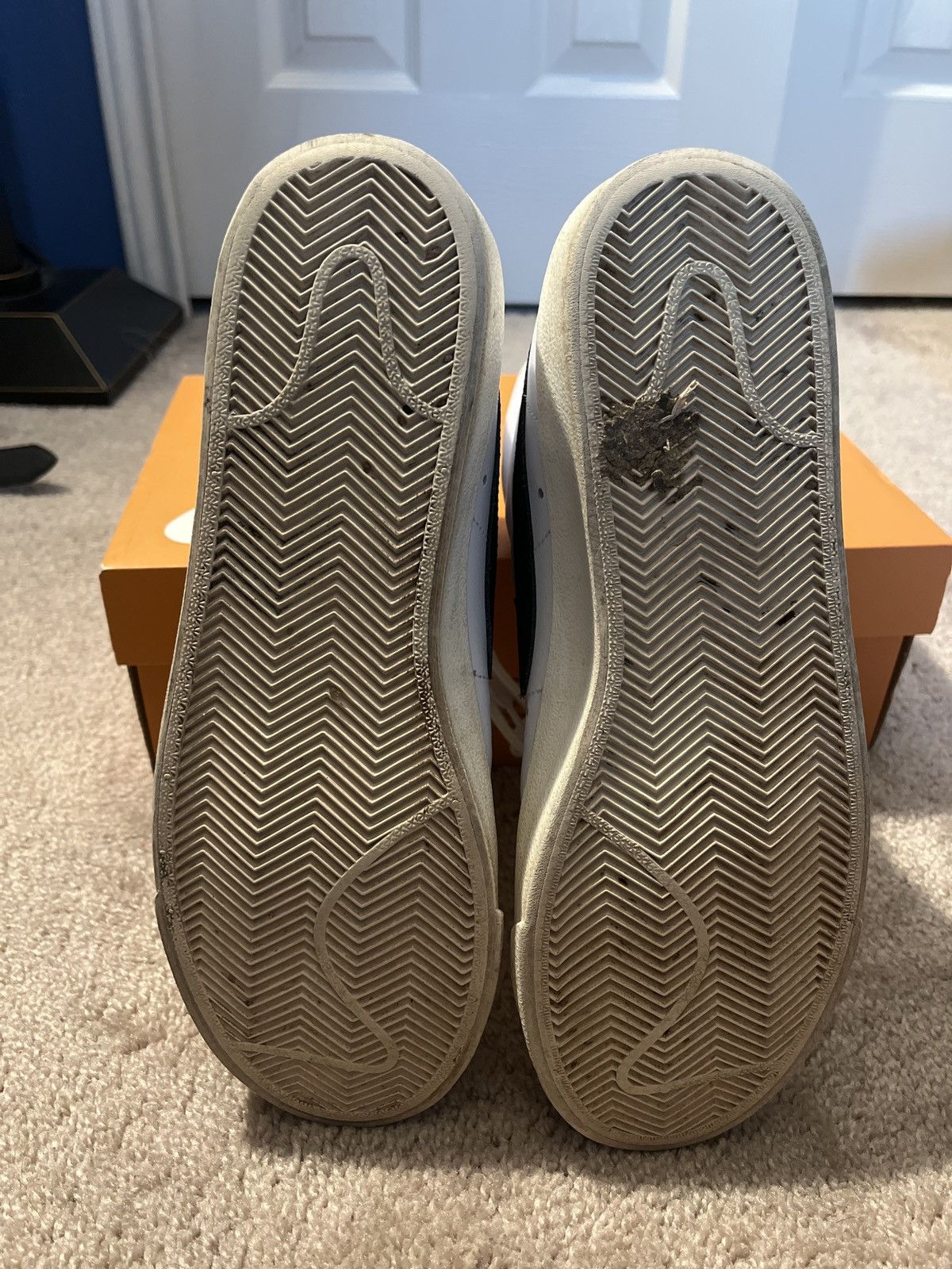 Nike White Blazer Mid ‘77 Size US 8.5 / EU 41-42 - 6 Thumbnail