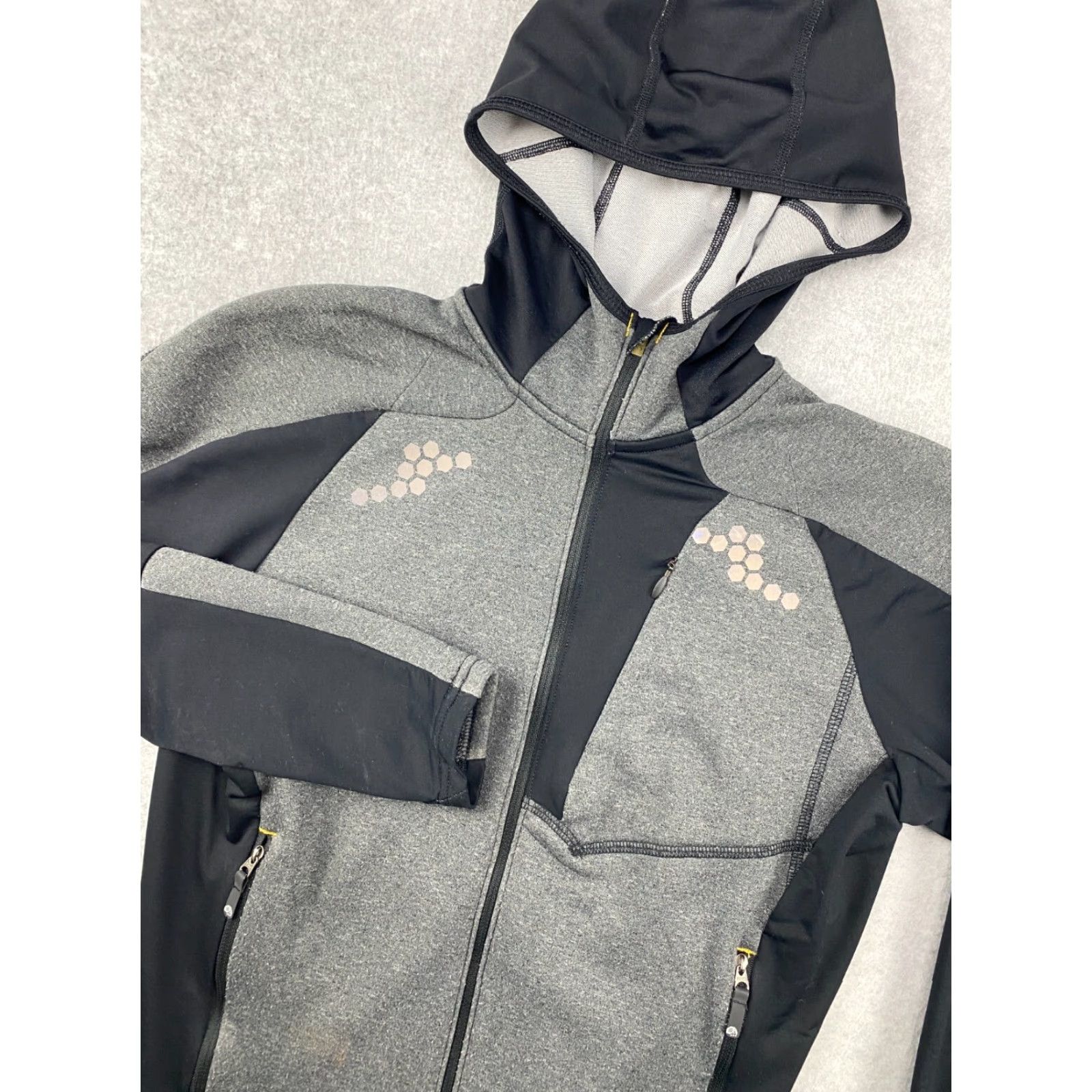 Mountain Hardwear Mountain Hardwear Hoodie Mens Small S Full Zip Pockets Reflective Running Gray Shirt Size US S / EU 44-46 / 1 - 2 Thumbnail
