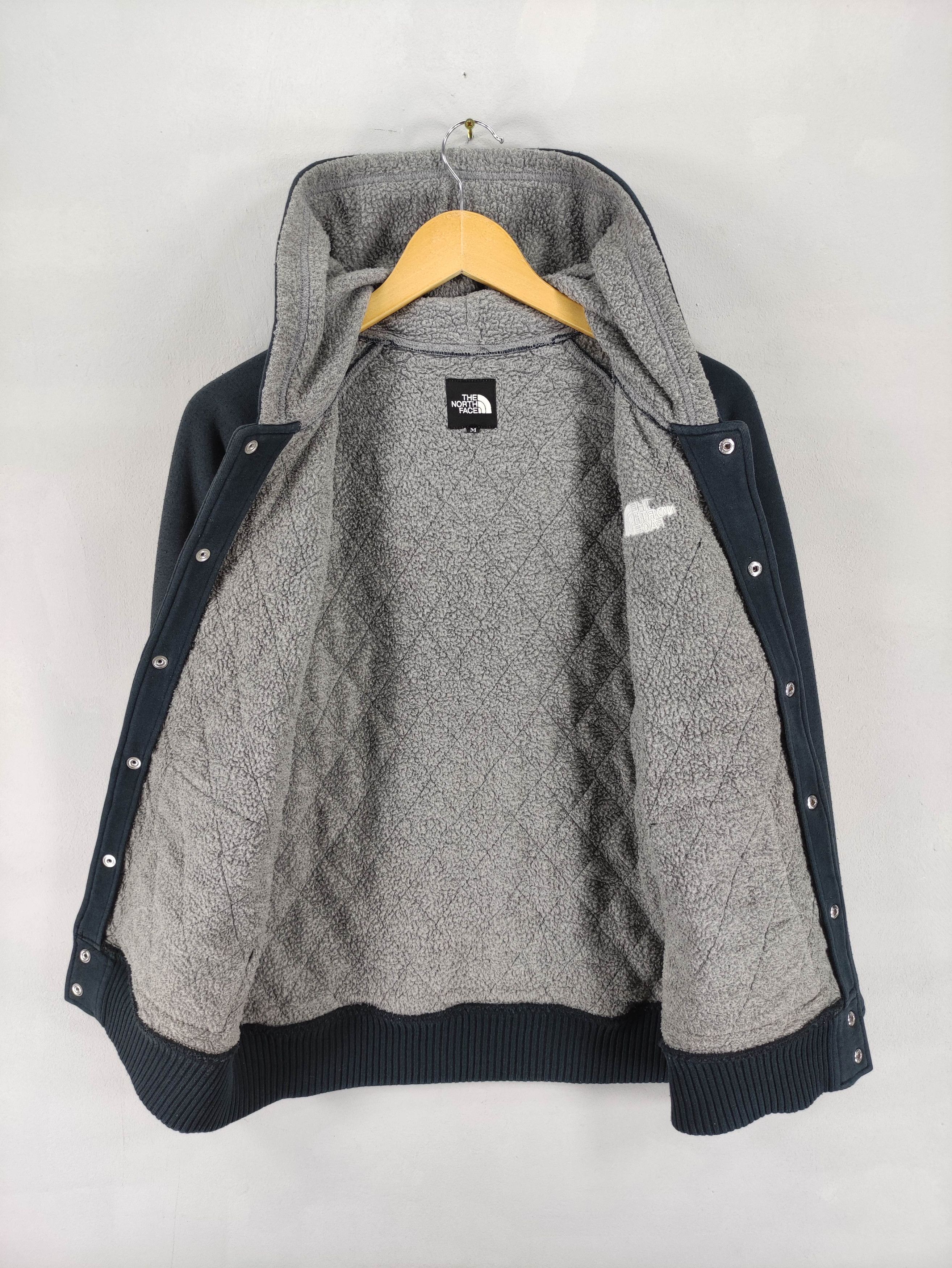 The North Face The North Face Quilted Jacket Sweater Hoodie Snap Button Size US M / EU 48-50 / 2 - 6 Thumbnail