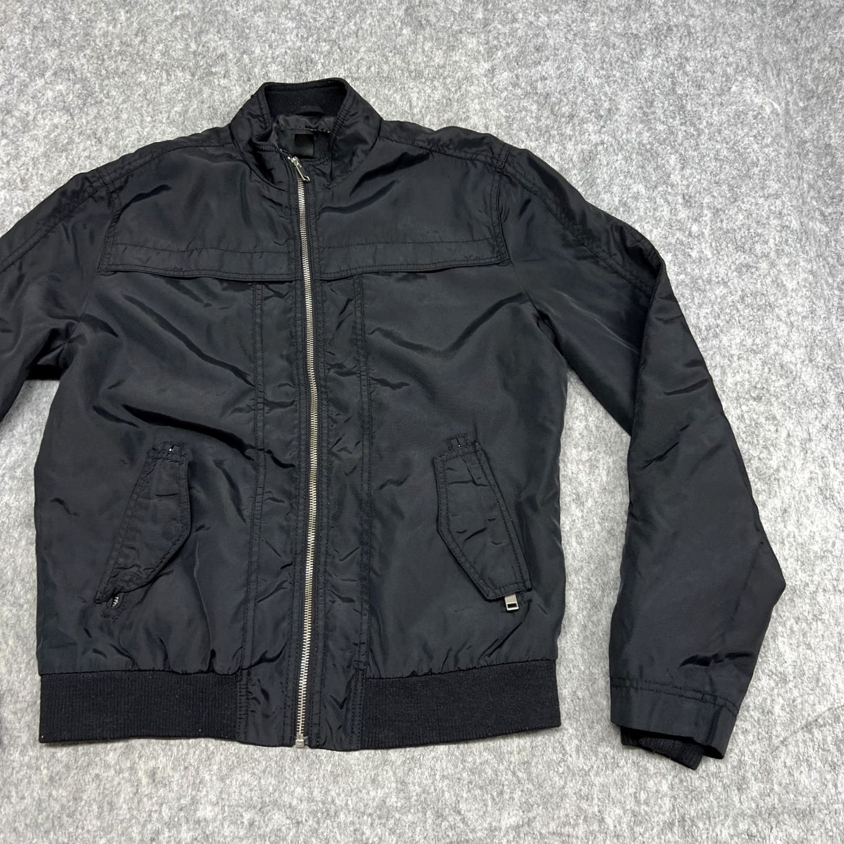 H&M H&M Jacket Mens 38 R Black Lightweight Bomber Full Zip Pockets Stand Collar Fall Size US XXS / EU 40 - 5 Thumbnail