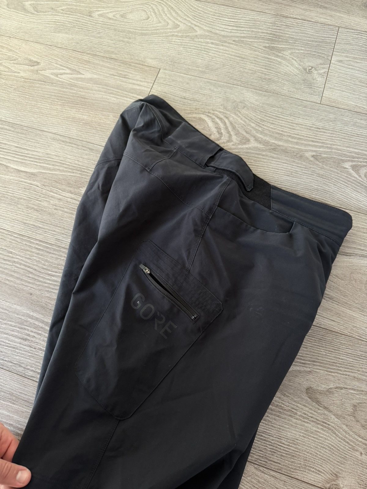 GOREWEAR Gore Bike Run Wear Mens Shorts Size US 32 / EU 48 - 16 Thumbnail