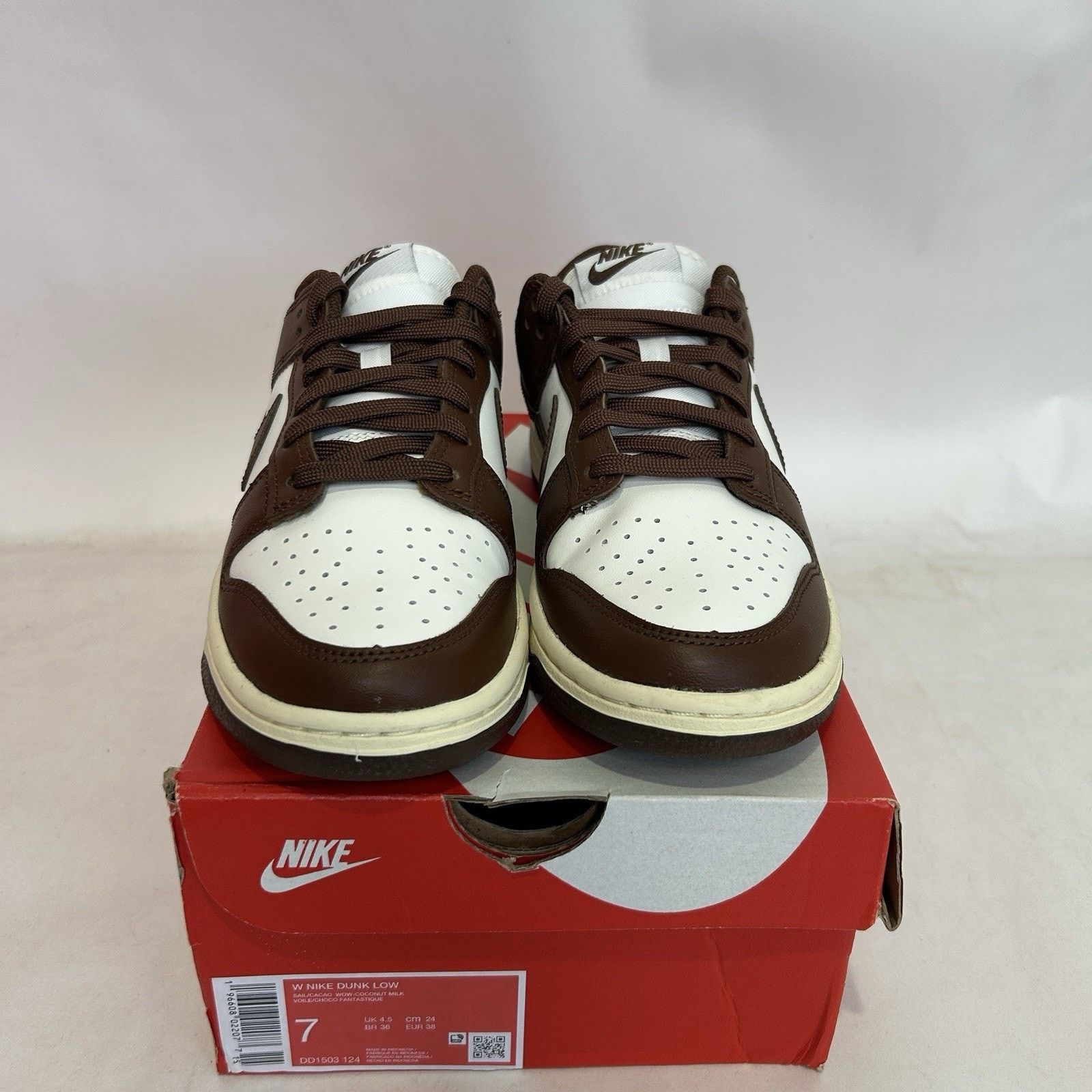 Nike Nike Dunk Low WMNS “Cacao Wow/Mocha” Size US 7 / IT 37 - 2 Thumbnail