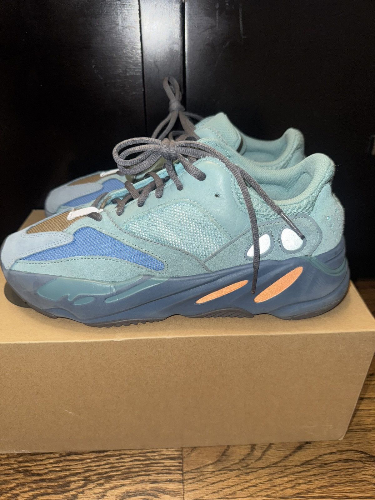 Yeezy Yeezy 700 'Faded Azure' Size US 10 / EU 43 - 2 Thumbnail