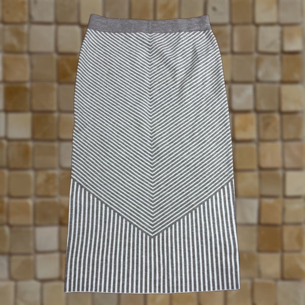 Vintage Tahari Women Skirt Midi Knit Beige White XS Striped Chevron Size XS / US 0-2 / IT 36-38 - 1 Thumbnail