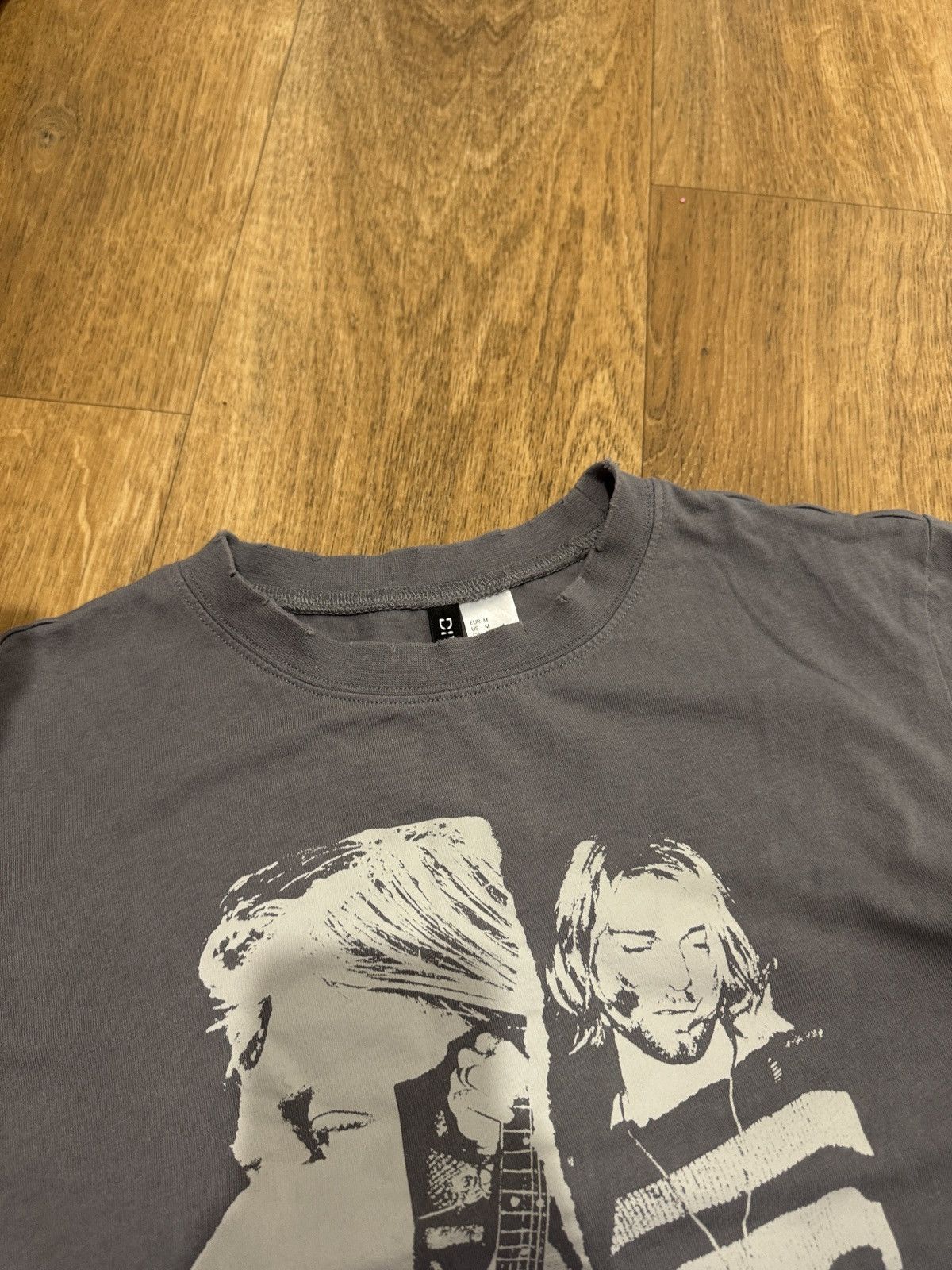 Nirvana NIRVANA KURT COBAIN Y2K AVANT GARDE CROPPED TOP TEE Size S / US 4 / IT 40 - 3 Thumbnail