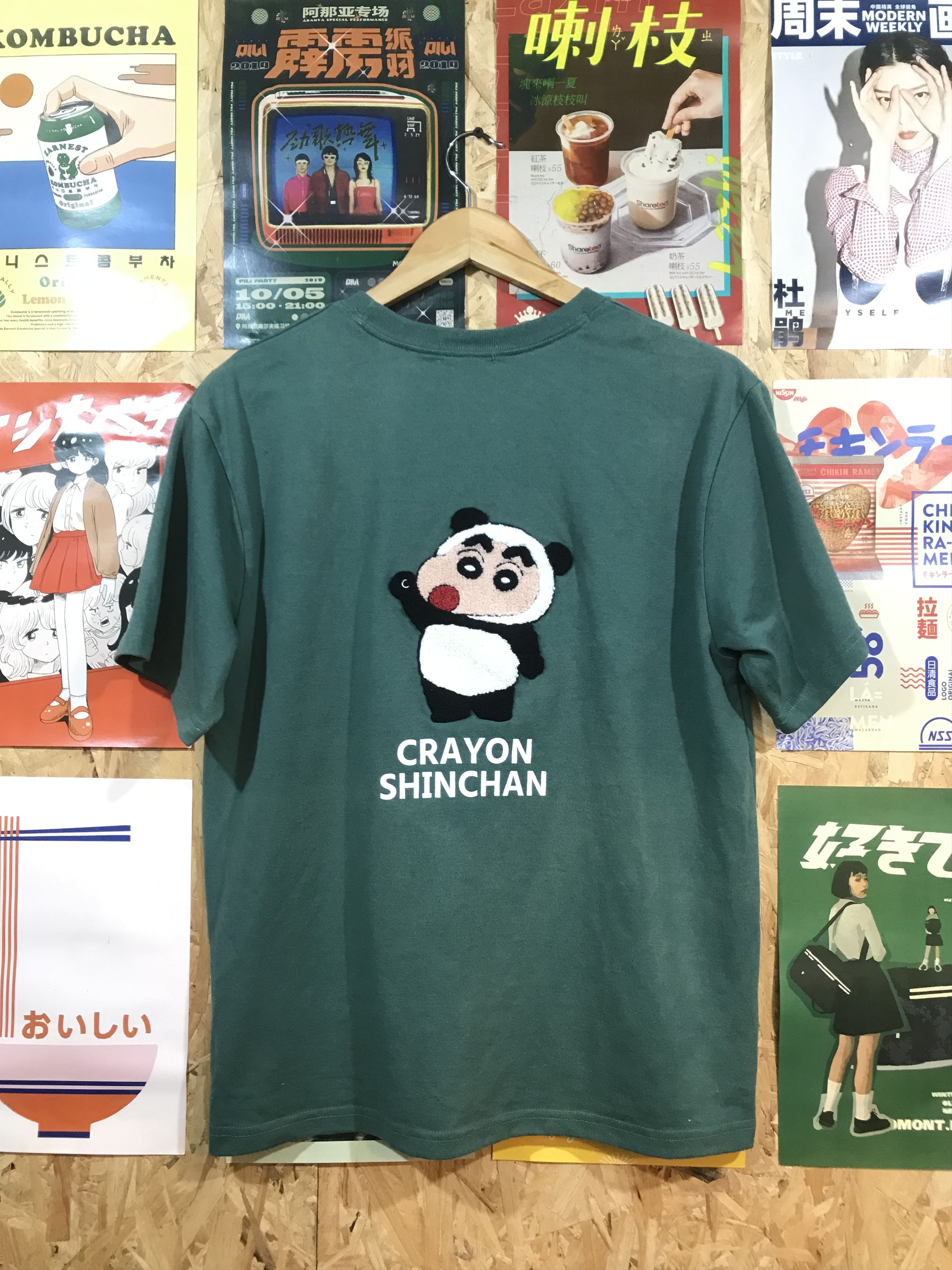 Anime ANIME SHIN CHAN VELVET TEE Size US M / EU 48-50 / 2 - 5 Thumbnail