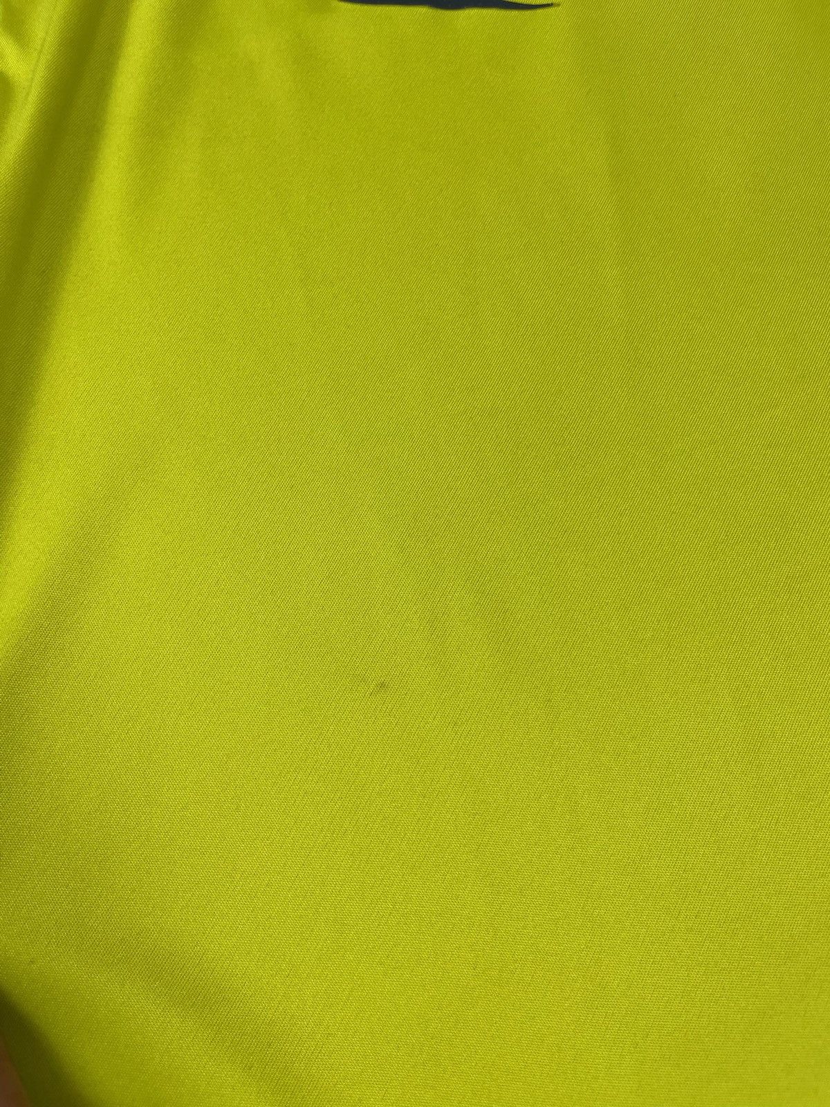 Nike Vintage nike Celtic soccer jersey size XL logo green Size US XL / EU 56 / 4 - 9 Thumbnail