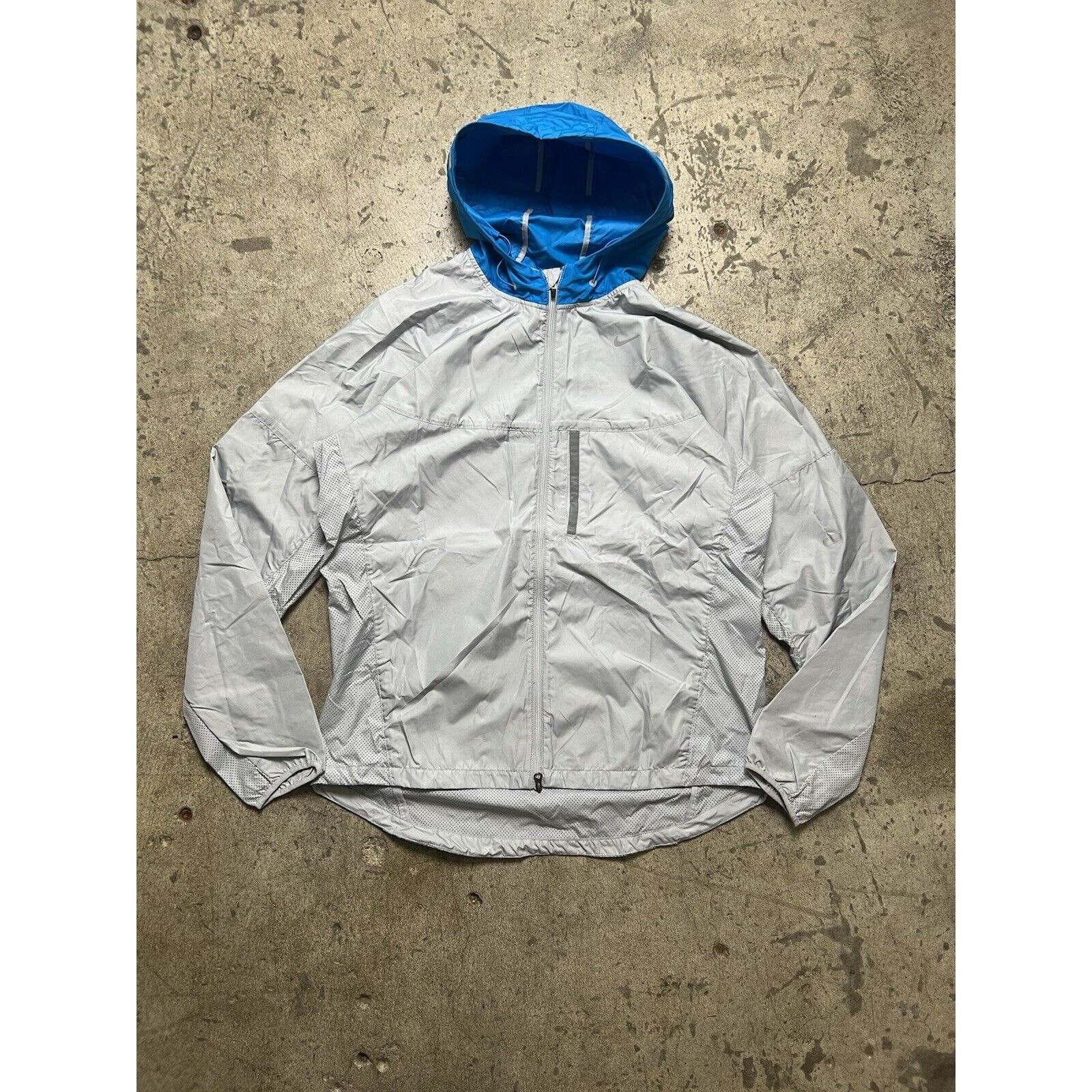 Nike 2010 Gray Nike Nylon Running Jacket Blue Hood Reflective Size US L / EU 52-54 / 3 - 1 Thumbnail