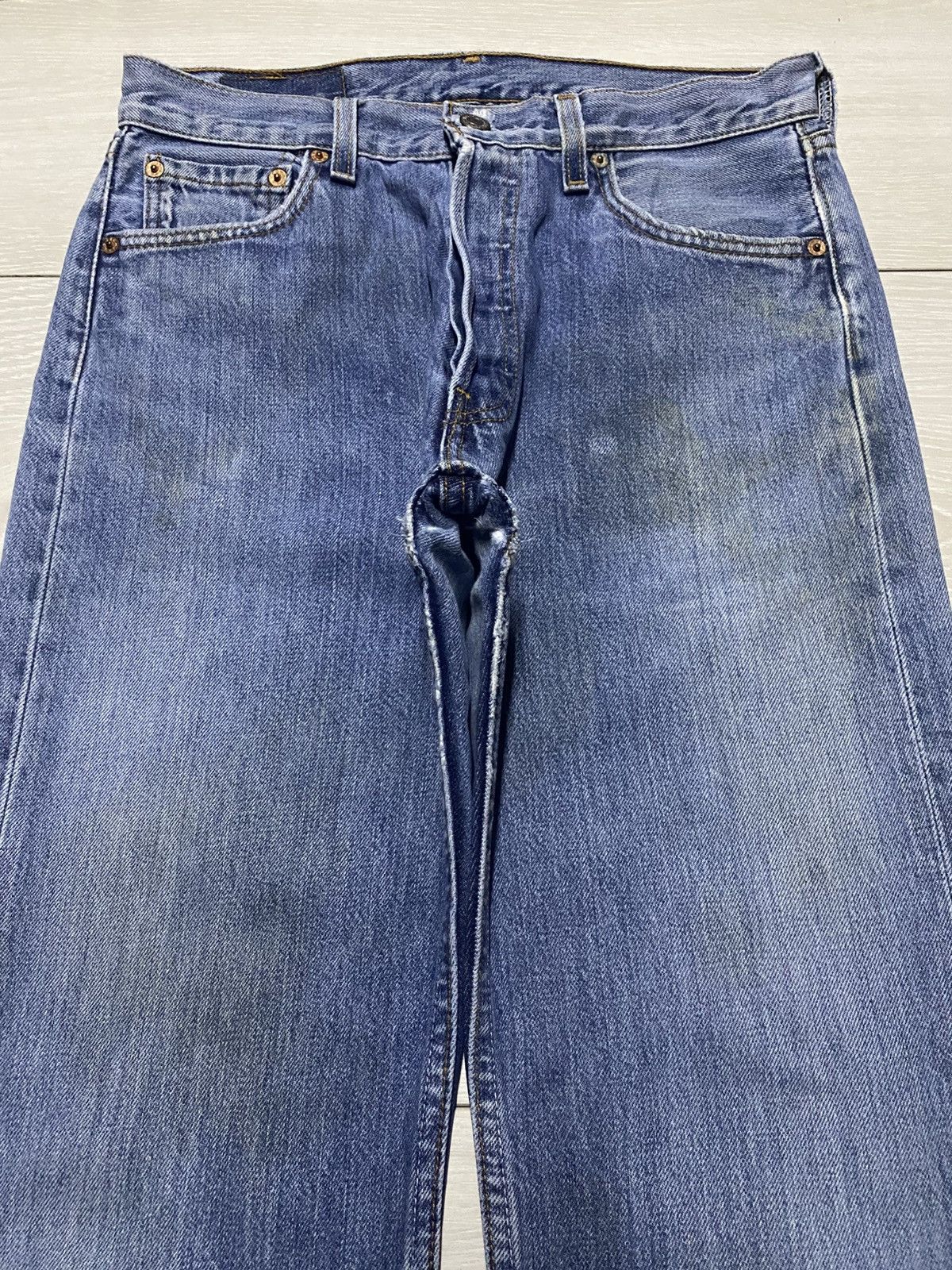 Levi's Vintage Levis 501 90s ButtonFly Grunge Distressed Jeans Size US 29 - 3 Thumbnail