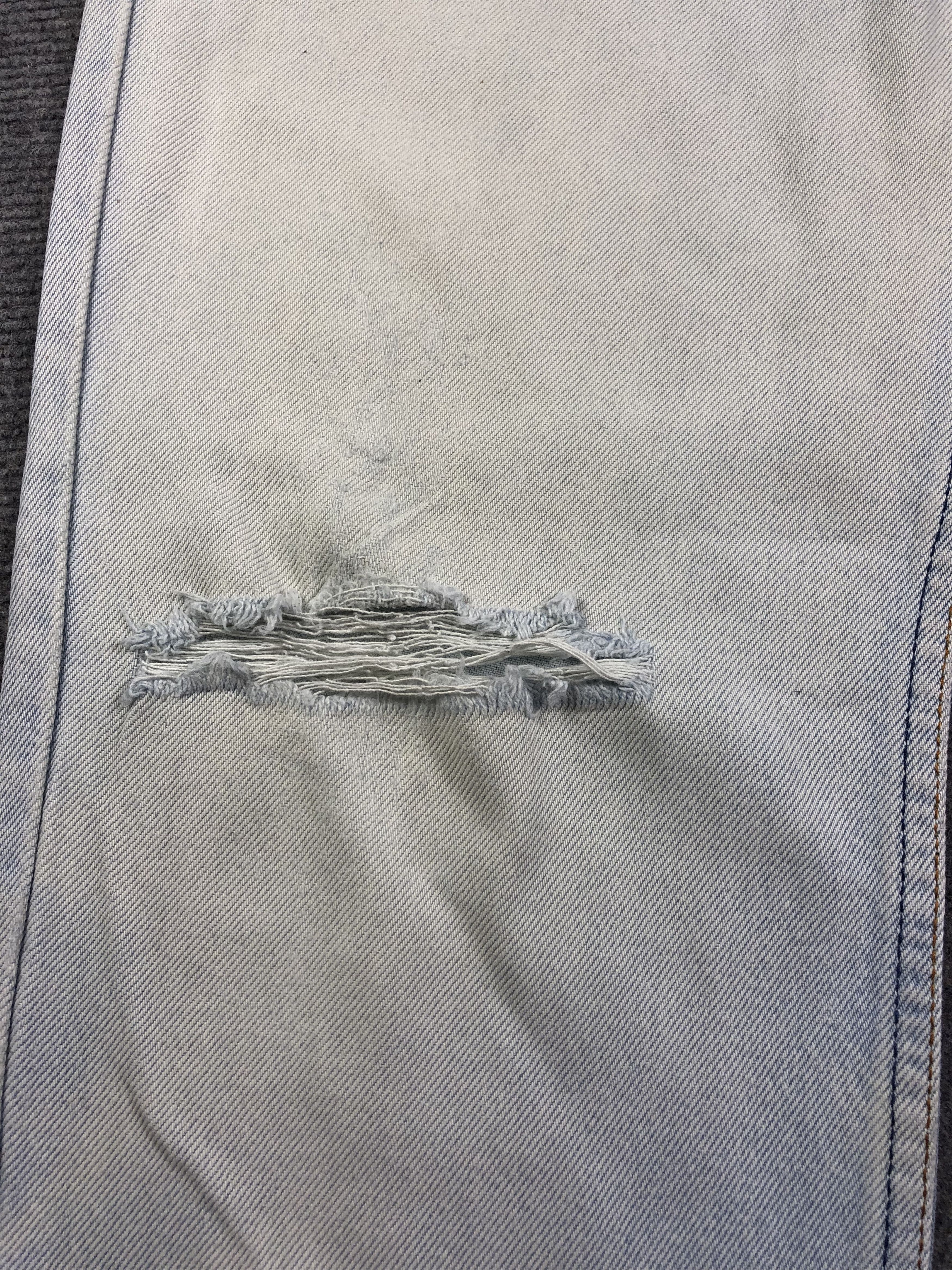 Levi's Light Blue Levis Denim Jeans 29x30 Size US 29 - 7 Thumbnail