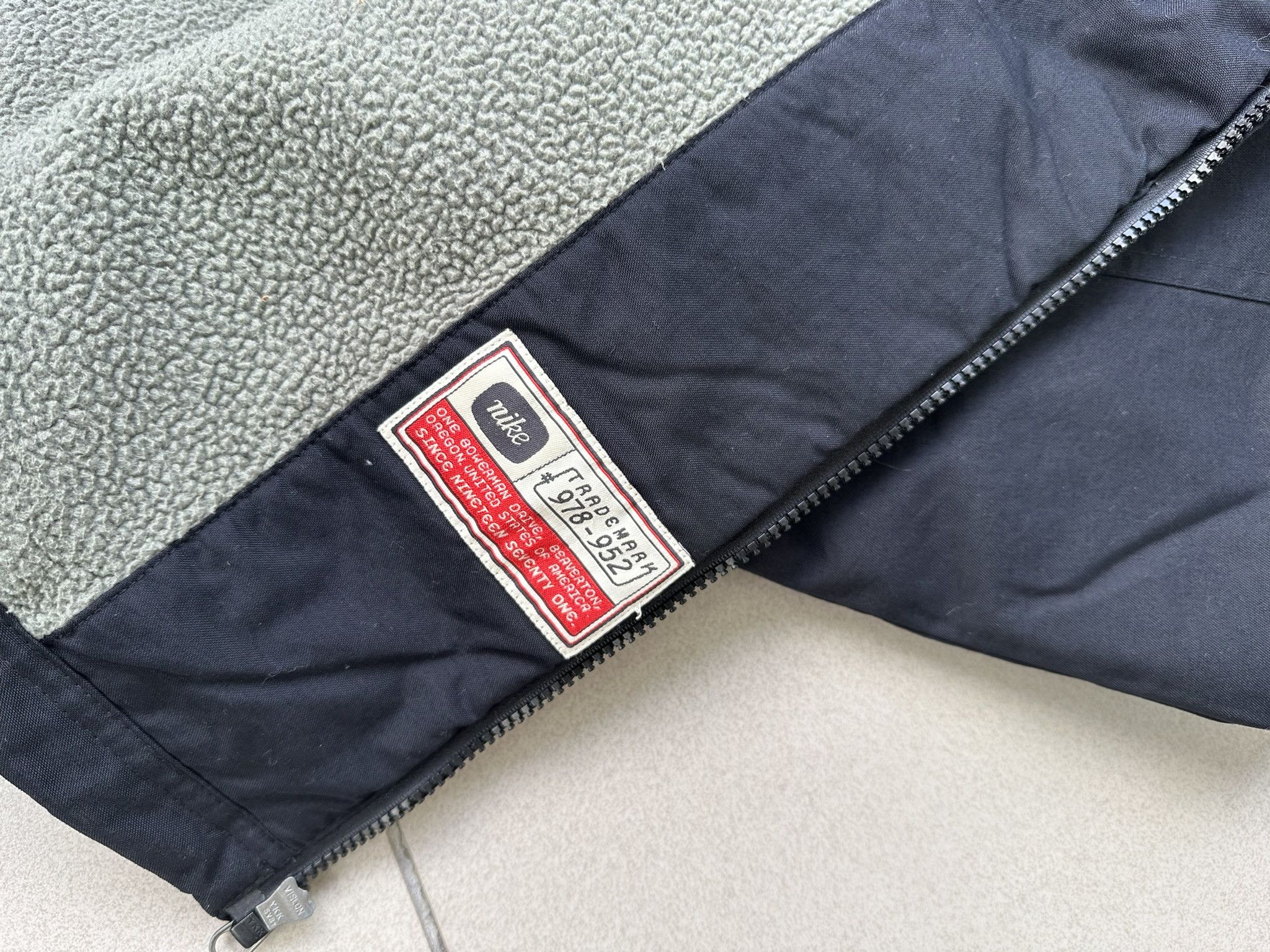 Nike × Vintage Vintage Nike windbreaker jacket fleece 90s y2k Size US L / EU 52-54 / 3 - 7 Thumbnail