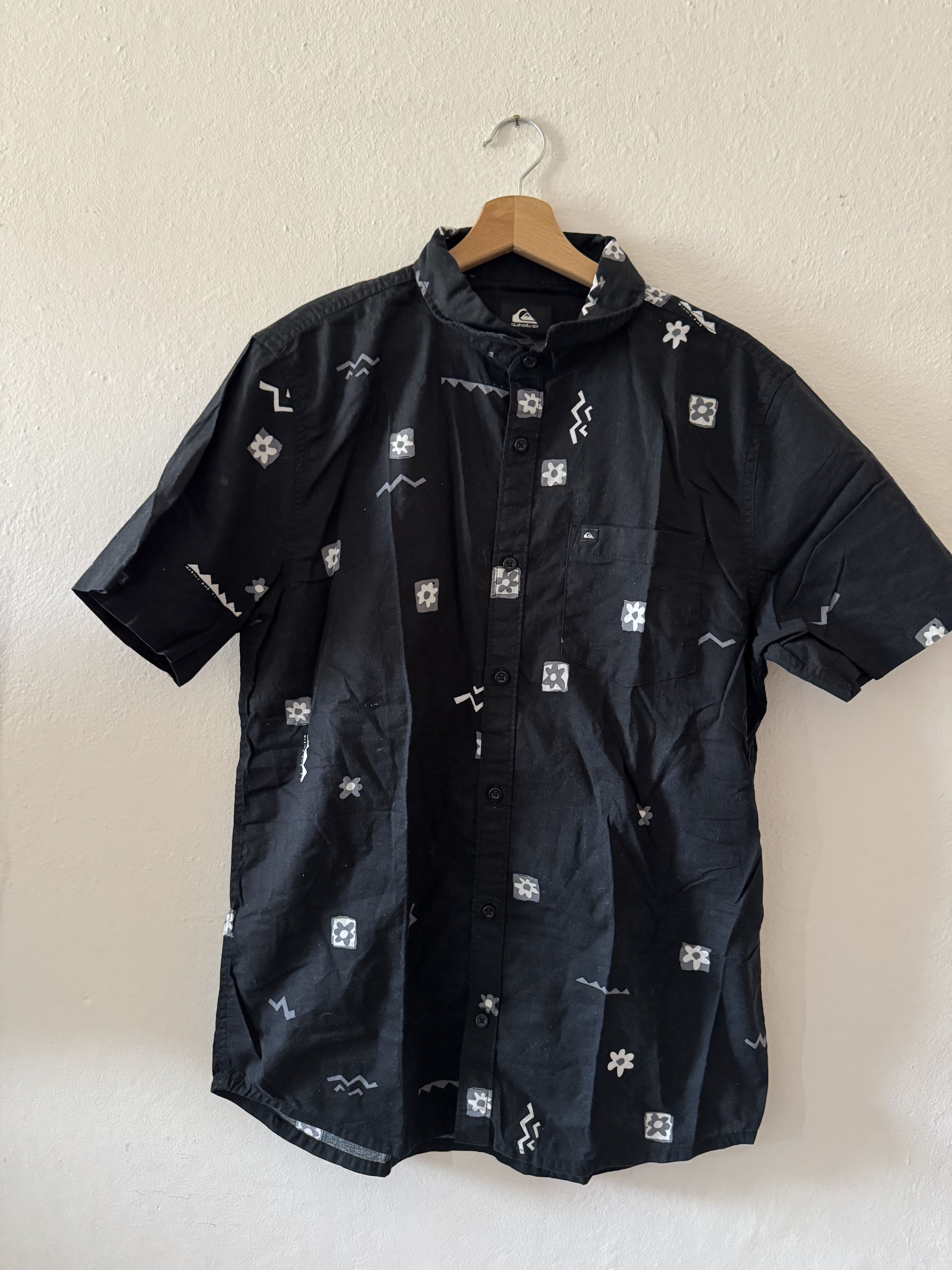 Quiksilver Quicksilver - Black Short Sleeve Button Up Size US M / EU 48-50 / 2 - 1 Thumbnail