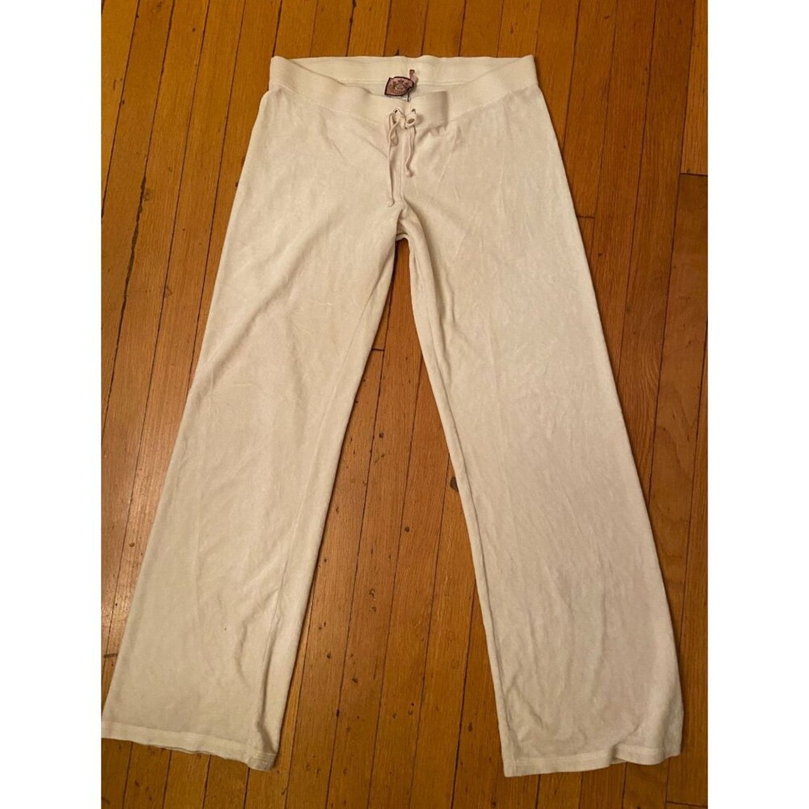 Juicy Couture Ladies Large Juicy Couture "Juicy" Velour Pants Inseam 33" Size 34" / US 12 / IT 48 - 1 Thumbnail