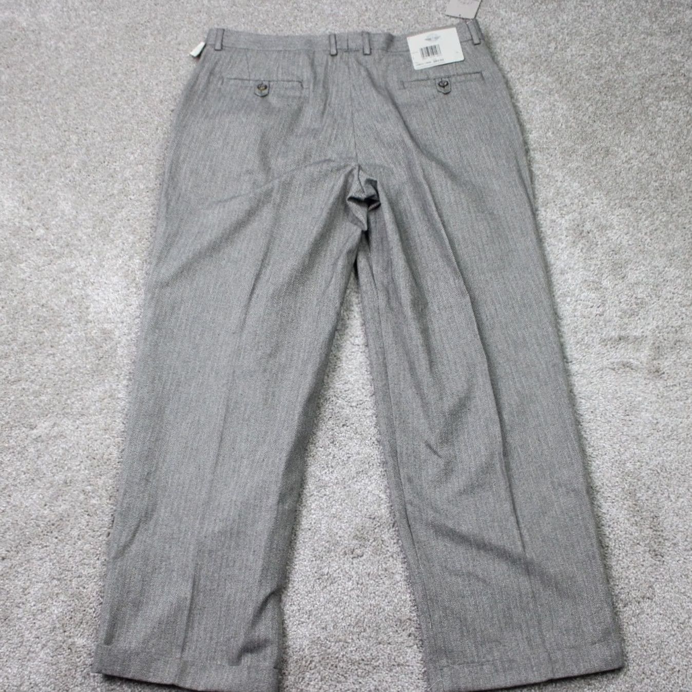 Dockers DOCKERS Pants Mens 38x30 Gray Chino Vintage NWT Pleated Cuffed Regular Straight 100% Cotton Casual Debossed USA Theme Size US 38 / EU 54 - 6 Thumbnail