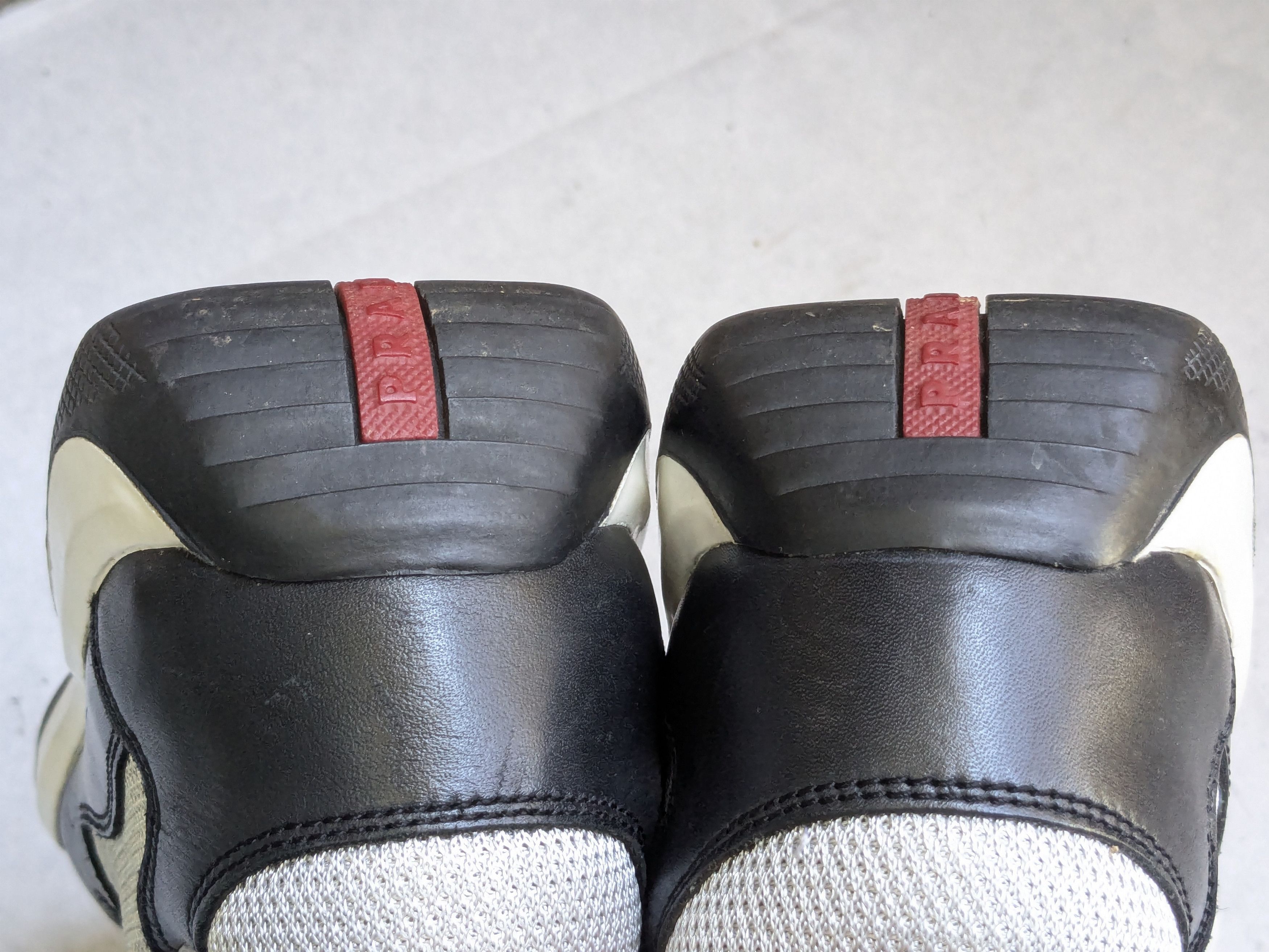 Prada Prada Sneakers Black Leather 9 Low Tops Gray Silver Size US 9 / EU 42 - 14 Thumbnail