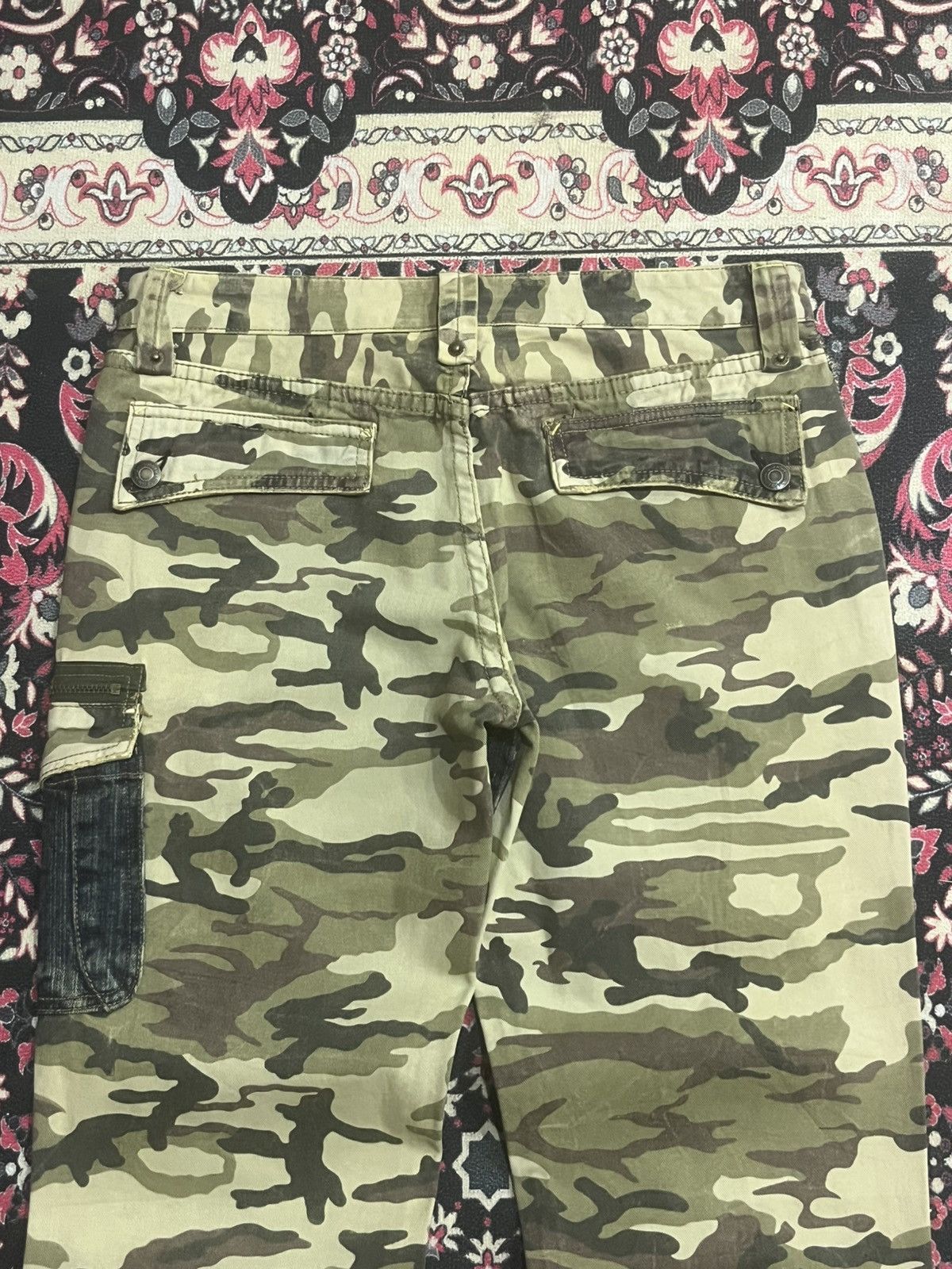Japanese Brand Vintage Japanese Brand Hybrid Camo Jeans Cargo Style Denim Size US 29 - 6 Thumbnail