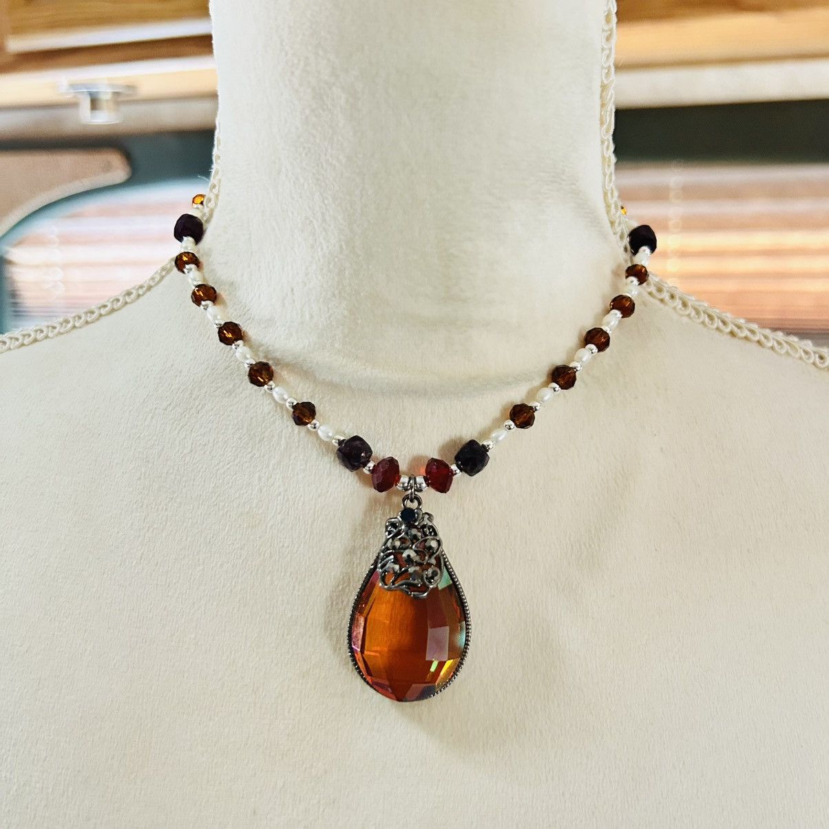 Handmade Handcrafted repurposed glass pearl garnet bead necklace Size ONE SIZE - 2 Thumbnail