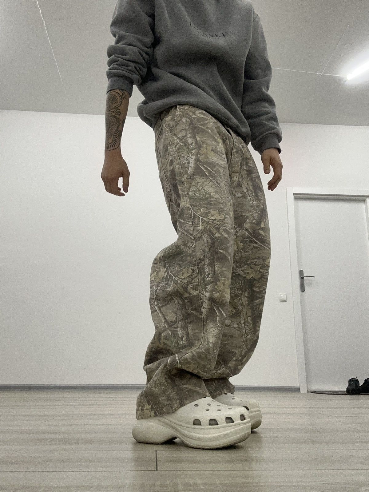 Hysteric Glamour Baggy Wide Leg Y2K Realtree Type Jeans Hysteric Glamour Size US 32 / EU 48 - 2 Thumbnail