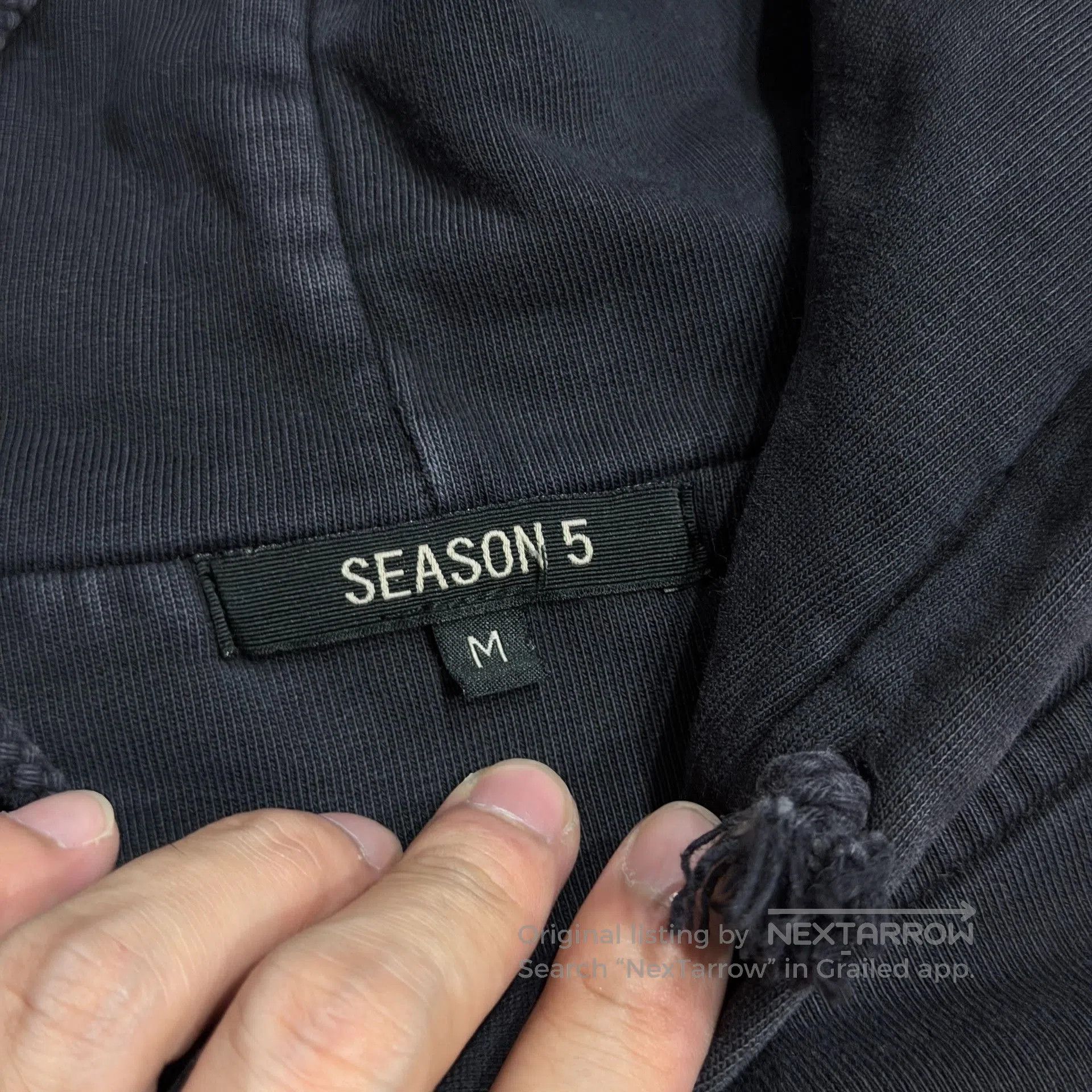 Yeezy YEEZY SEASON5 Medal Embroidered Hoodie. Size US M / EU 48-50 / 2 - 4 Thumbnail