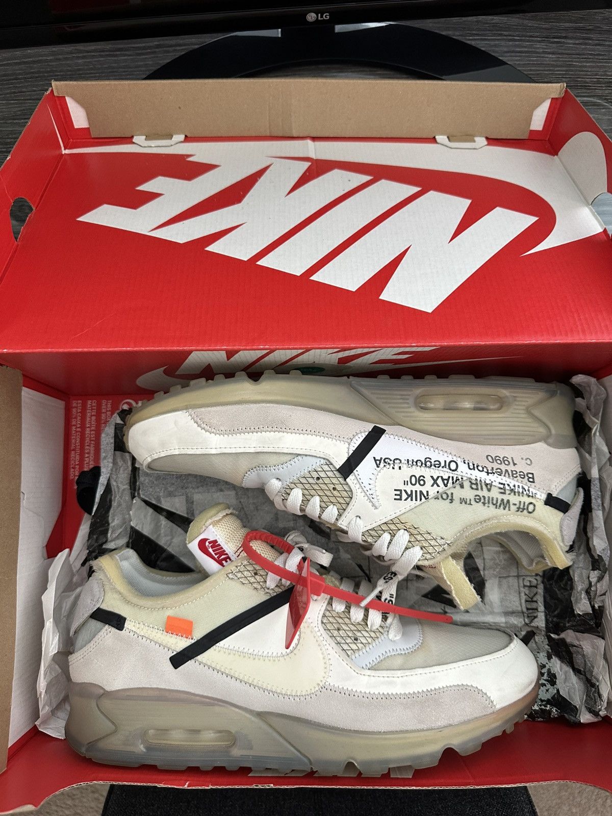 Other White Nike Air Max 90 (The 10) Size US 11.5 / EU 44-45 - 1 Thumbnail