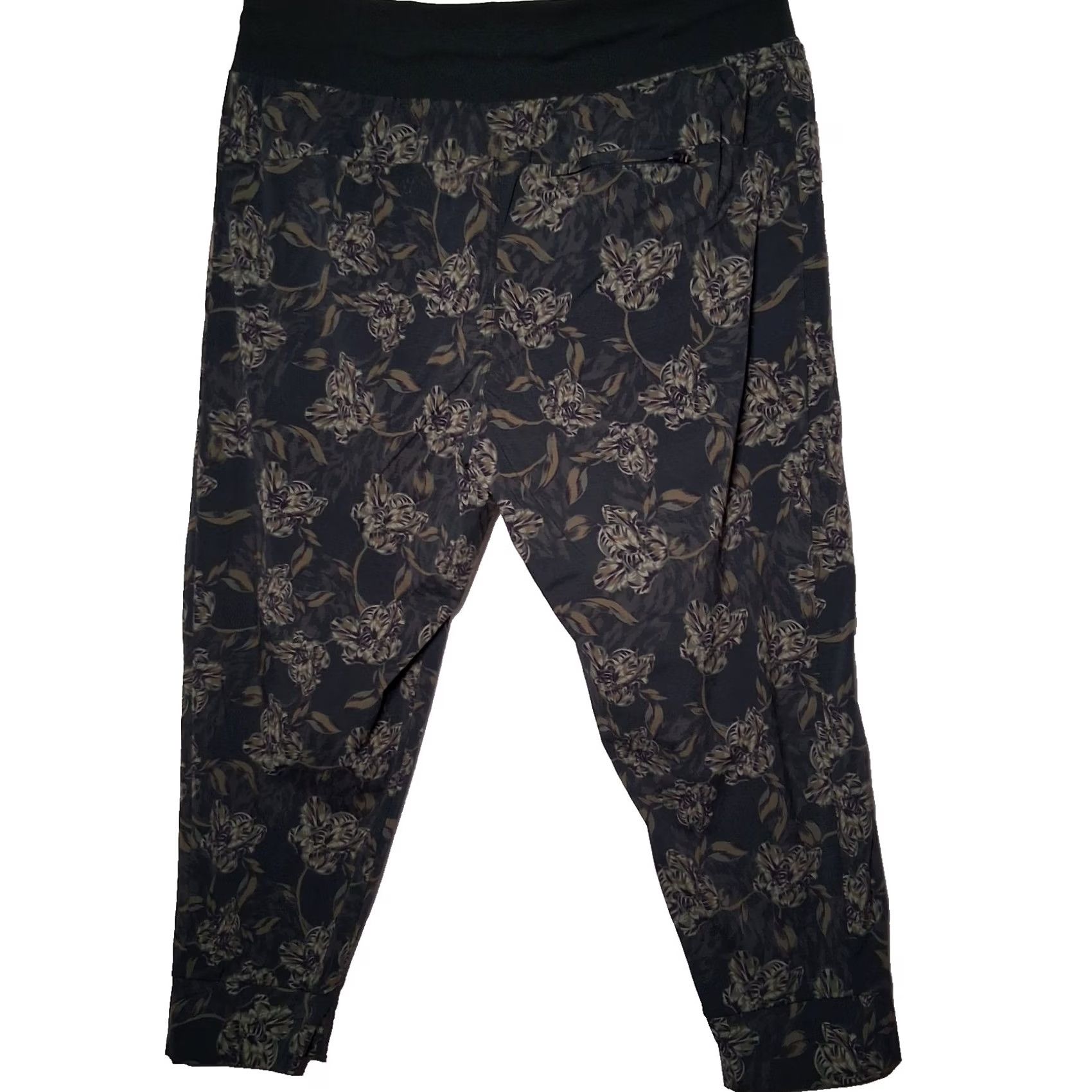 Athleta Athleta Jogger Pants Green Purple Floral Rip Stop Trekkie North 18 Women Size 40" / US 18 - 2 Thumbnail