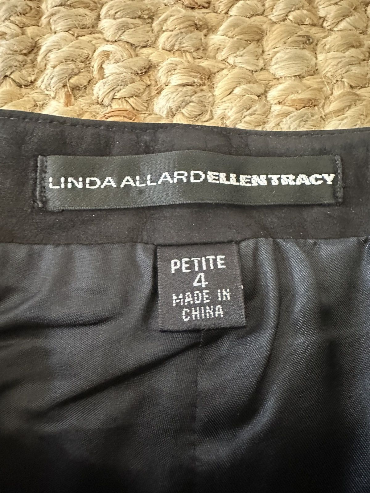 Other Vintage Linda Allard Ellen Tracy SUEDE PANTS SIZE 4 Size 27" / US 4 / IT 40 - 3 Thumbnail