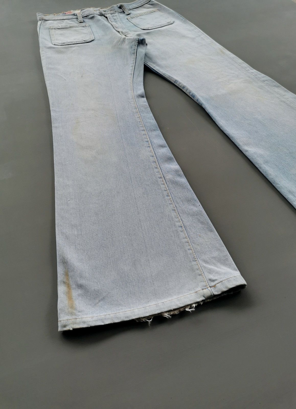 Le Grande Bleu (L.G.B.) Vintage Bobson Flared Bell Bottom Patch Pockets Jeans Size US 31 - 6 Thumbnail